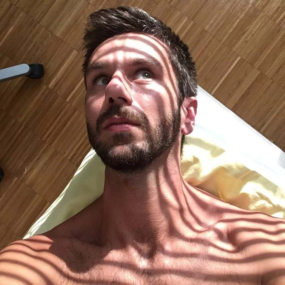 Not me angling myself on the bed like an idiot to catch the stripey light (M/34) posted by burneracc1250