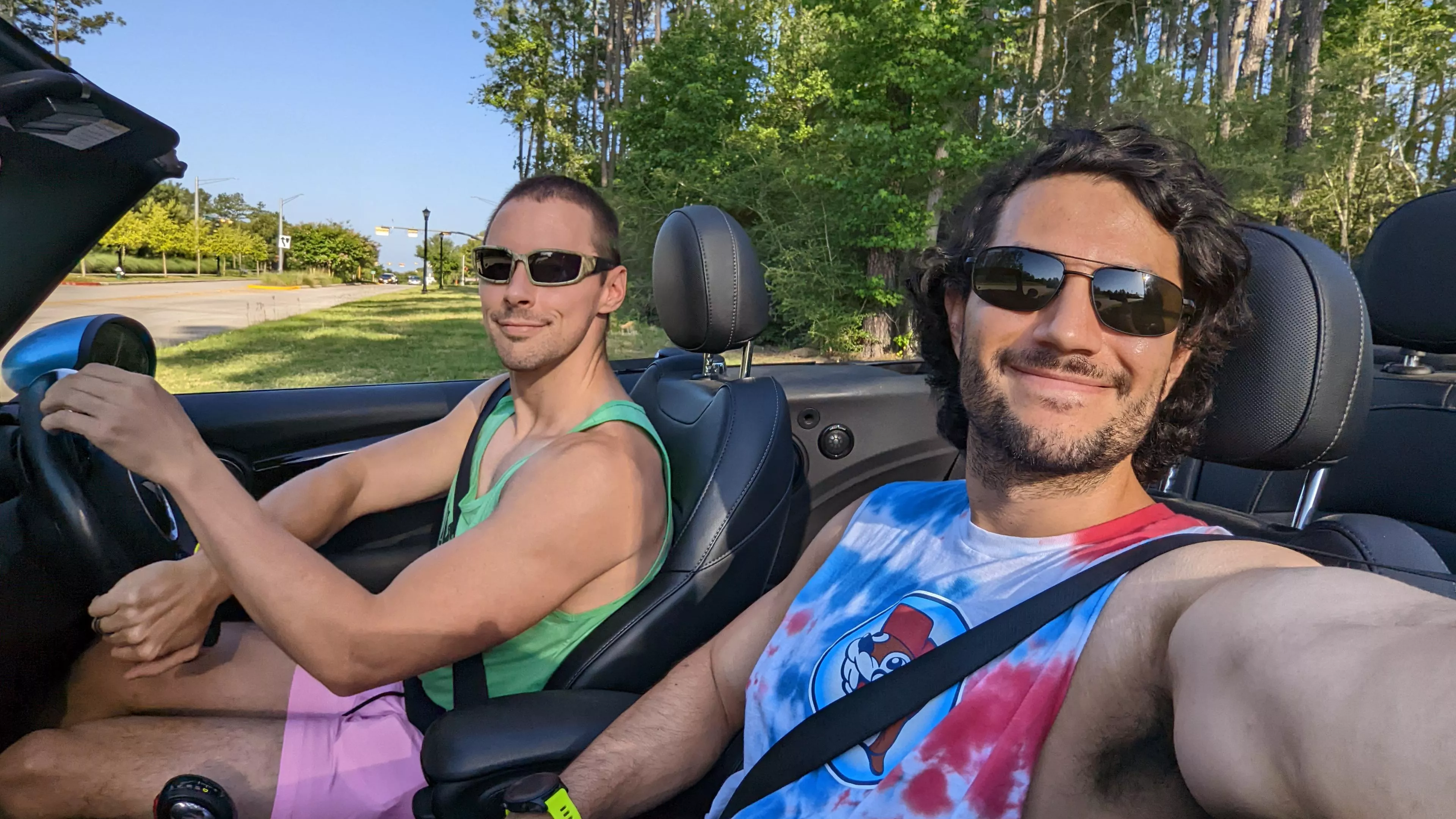 Peaceful afternoon cruising around town with the top down 💙💙 posted by Matt_texaz