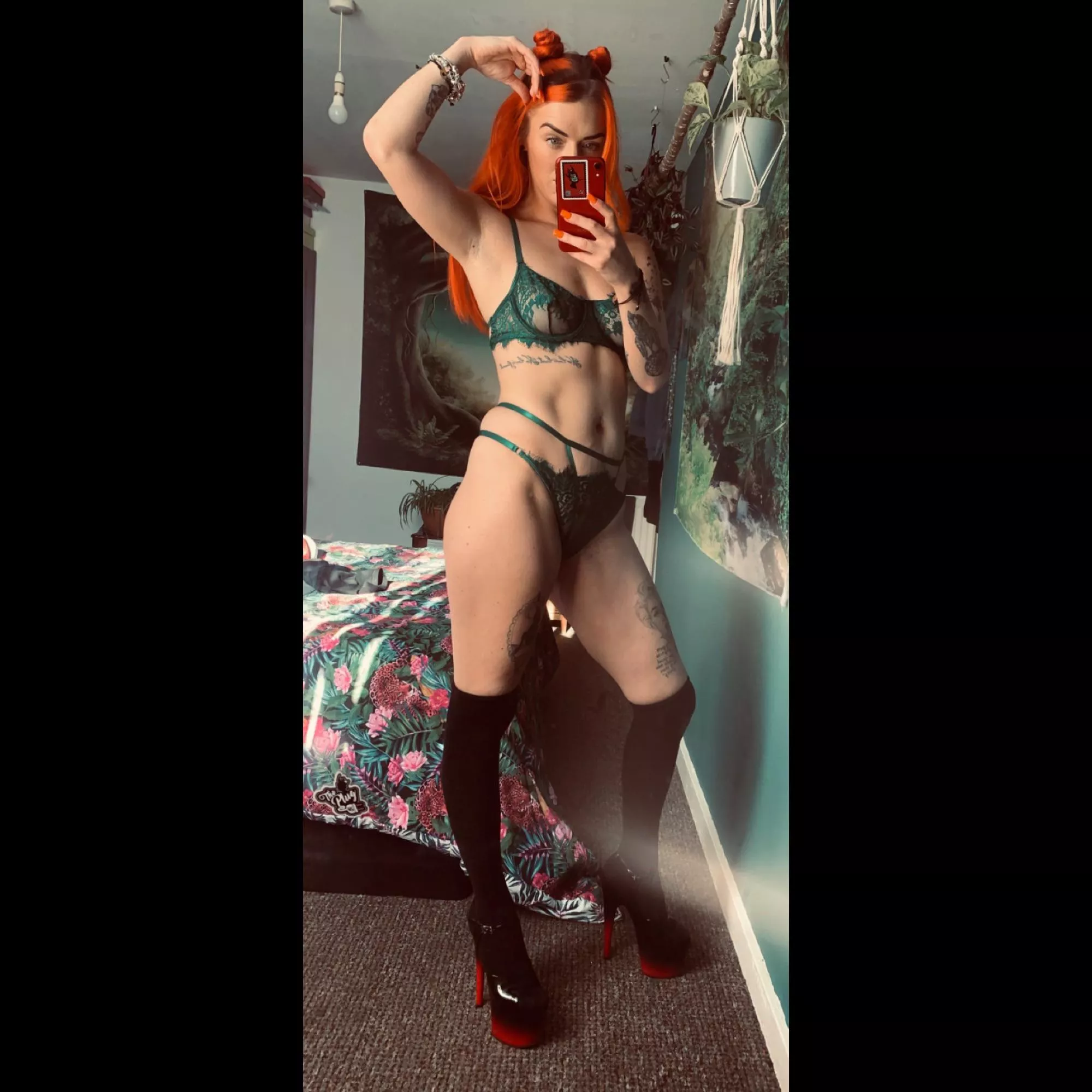 Poison Ivy by name posted by Miss_poison_ivy