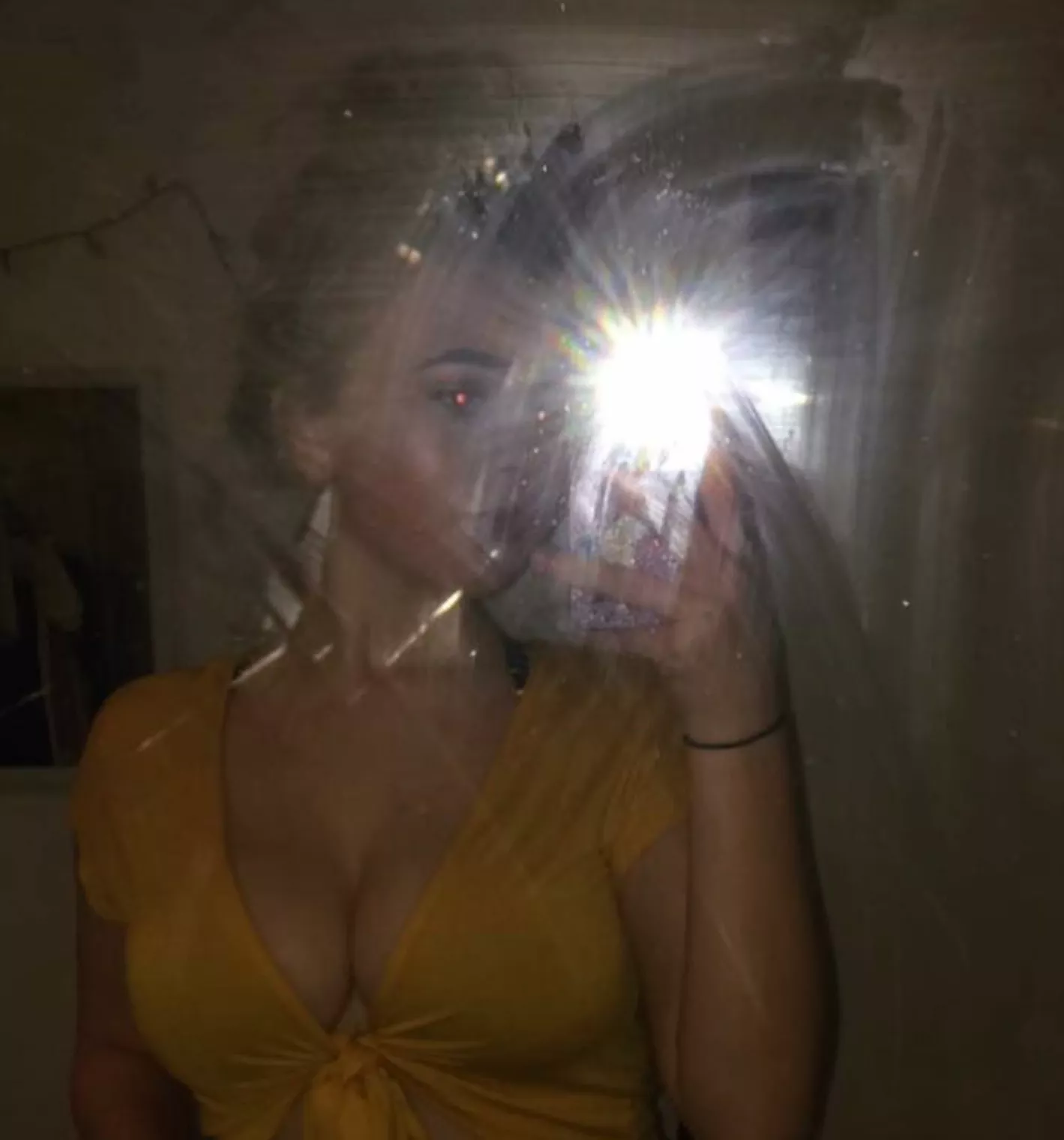 Rate my cleavage! F18 posted by SarahGround199