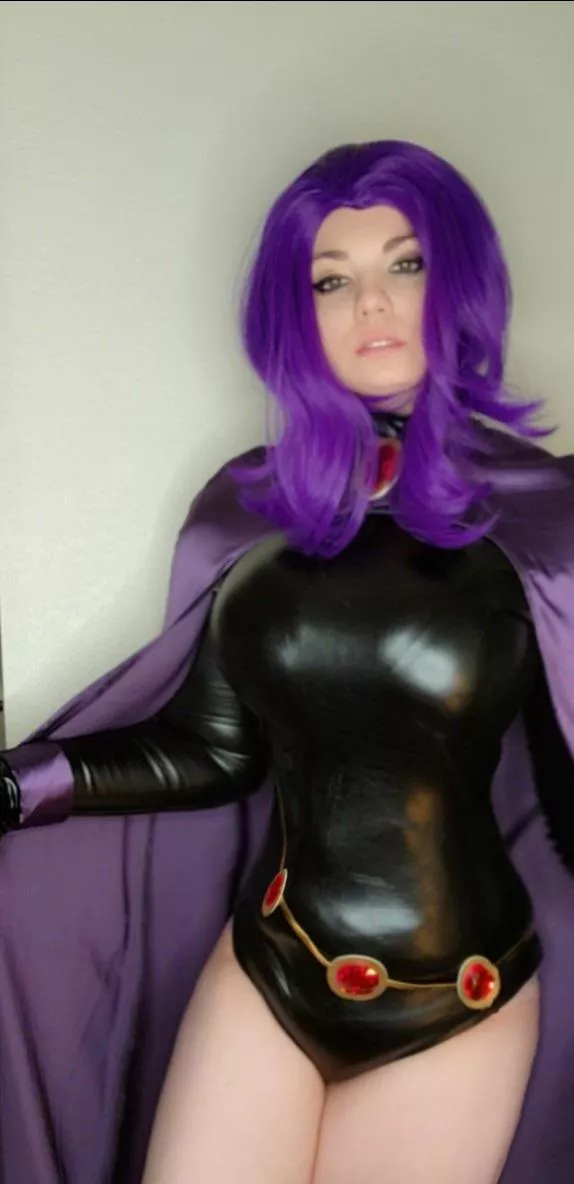 Raven [Teen Titans] posted by Sweetlyp0isoned