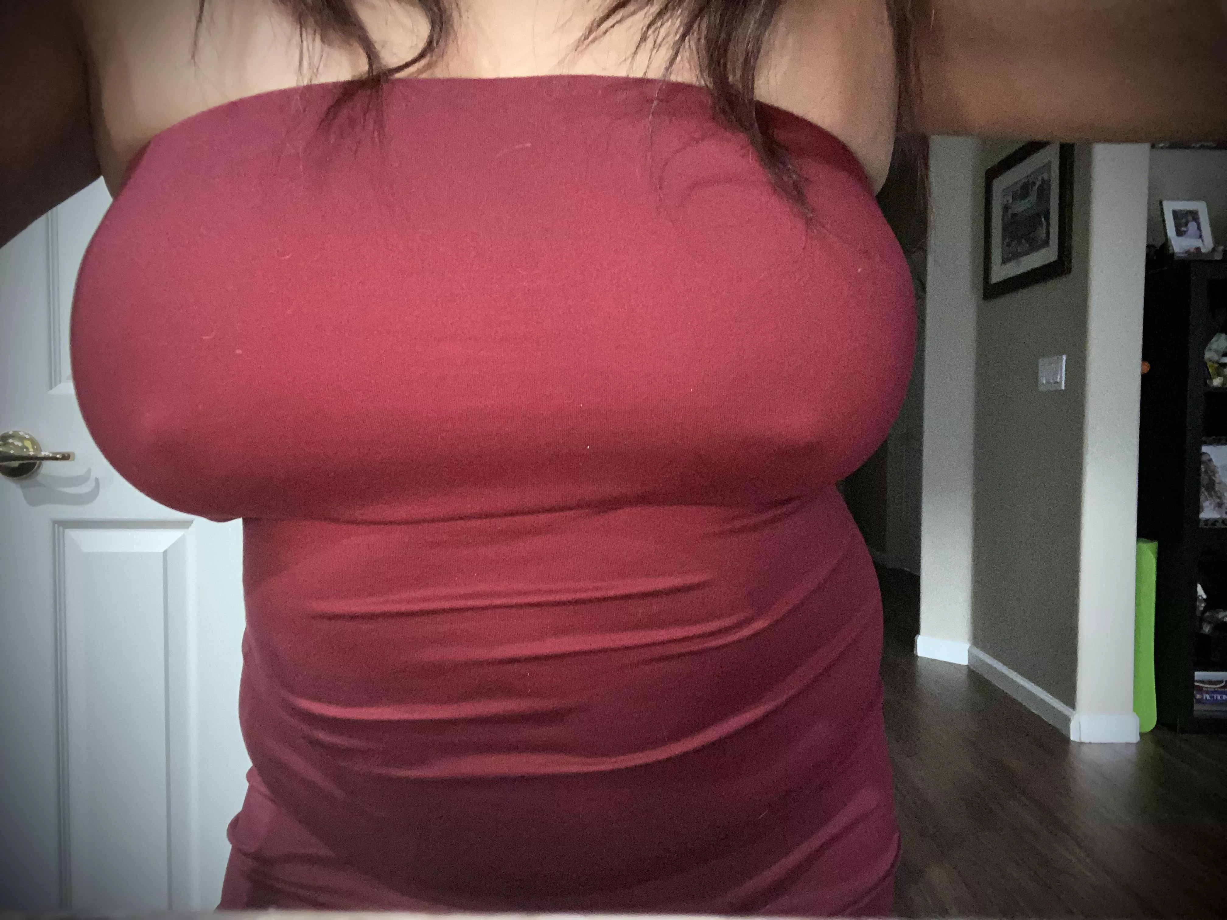 Ready for hubby’s friends to cum over posted by therealthicksexymilf