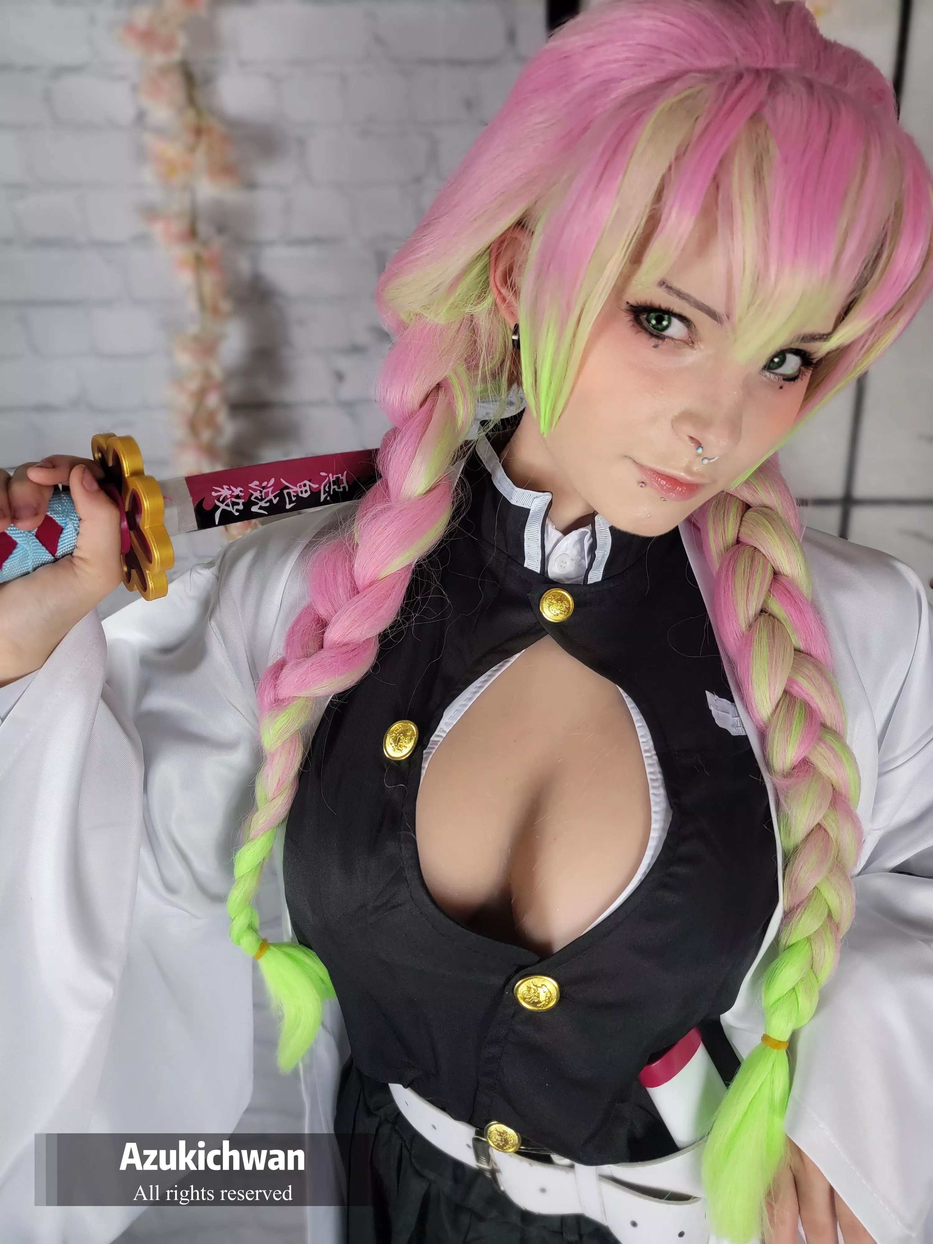 [self] Mitsuri Kanroji By Azukichwan posted by youraltbarbie