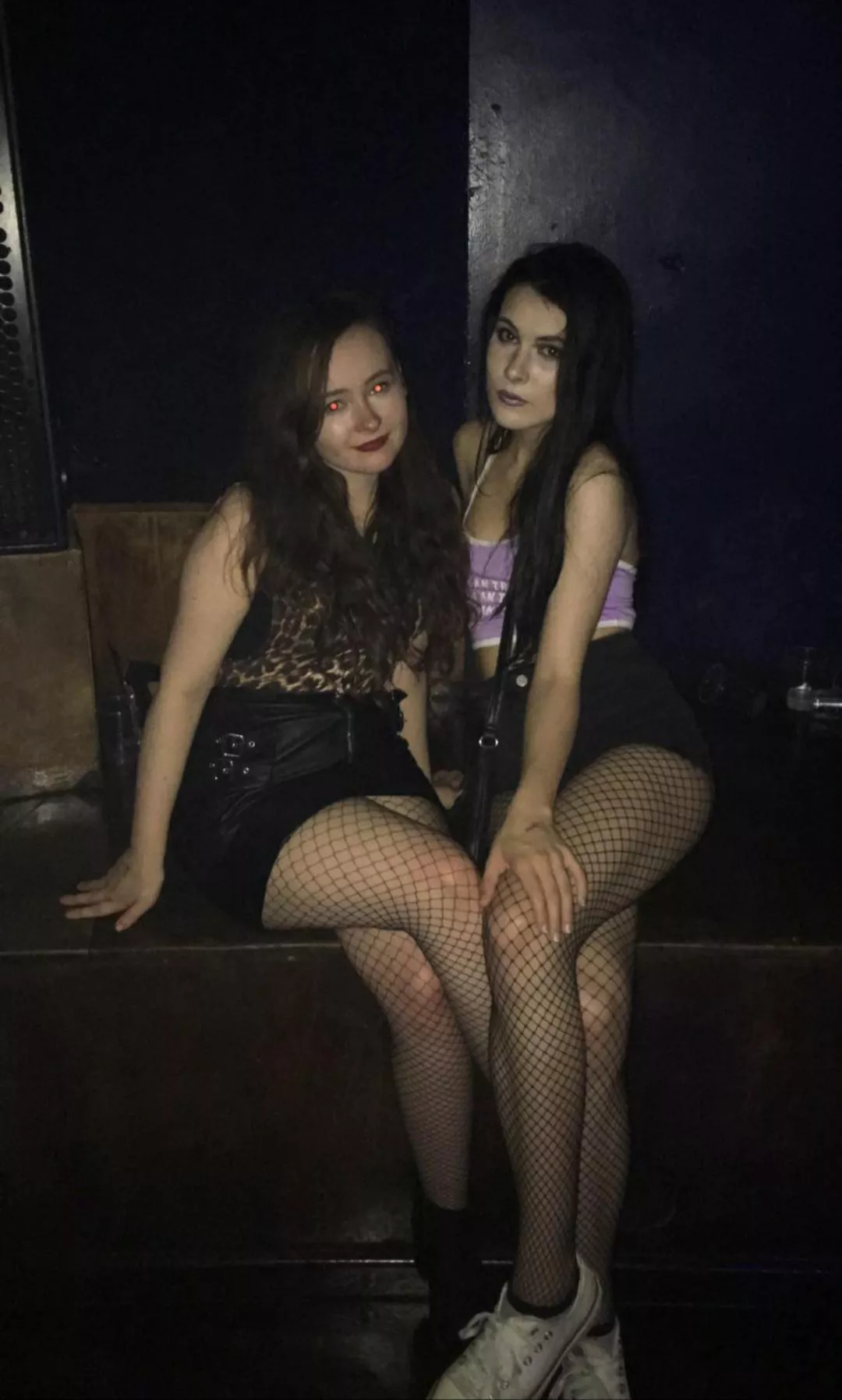 Sexy 18yo fishnet girls posted by qwertyazir