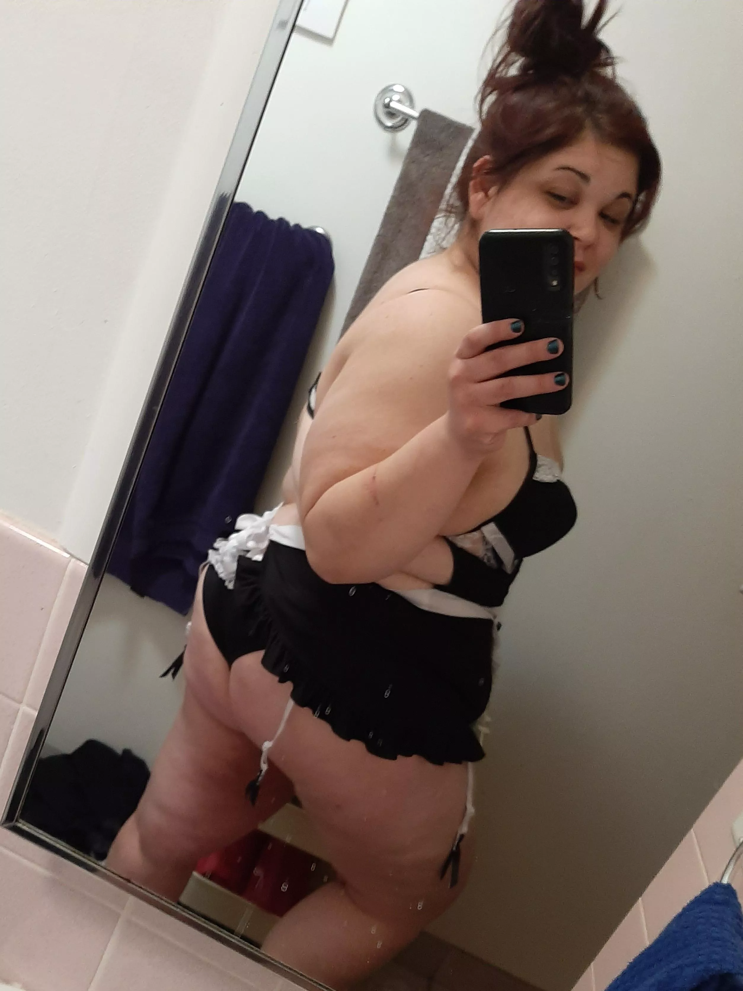 Slutty maid anyone? ðŸ˜œ posted by jennabehave