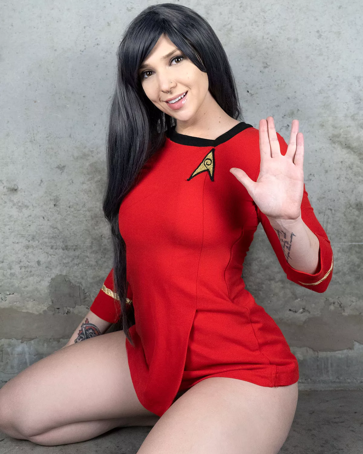 Starfleet crew woman by 2shycosplay posted by 2shycosplay