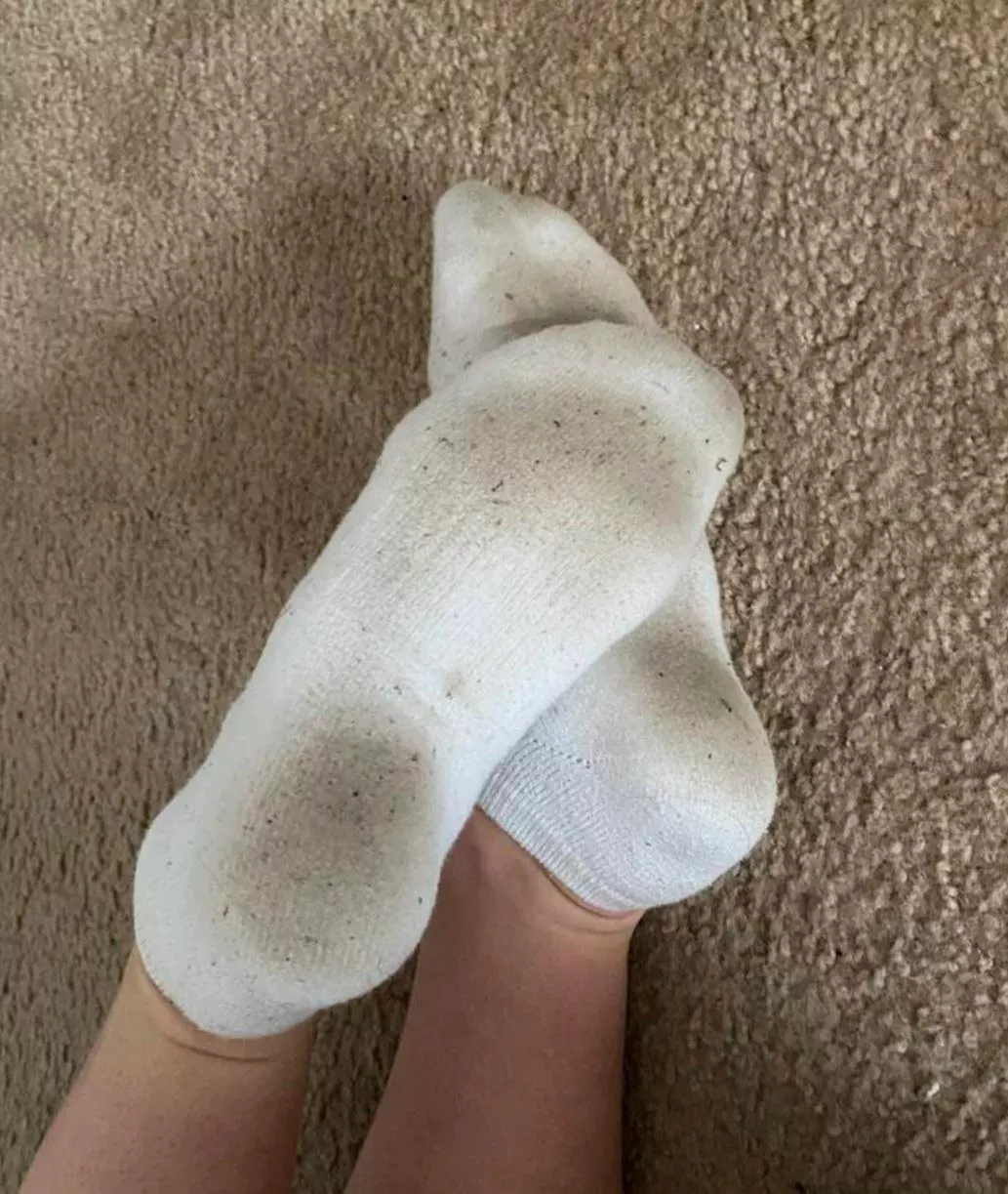 Stinky White Ankle Socks 😛💕 72 hour wear posted by KaiyasWorld