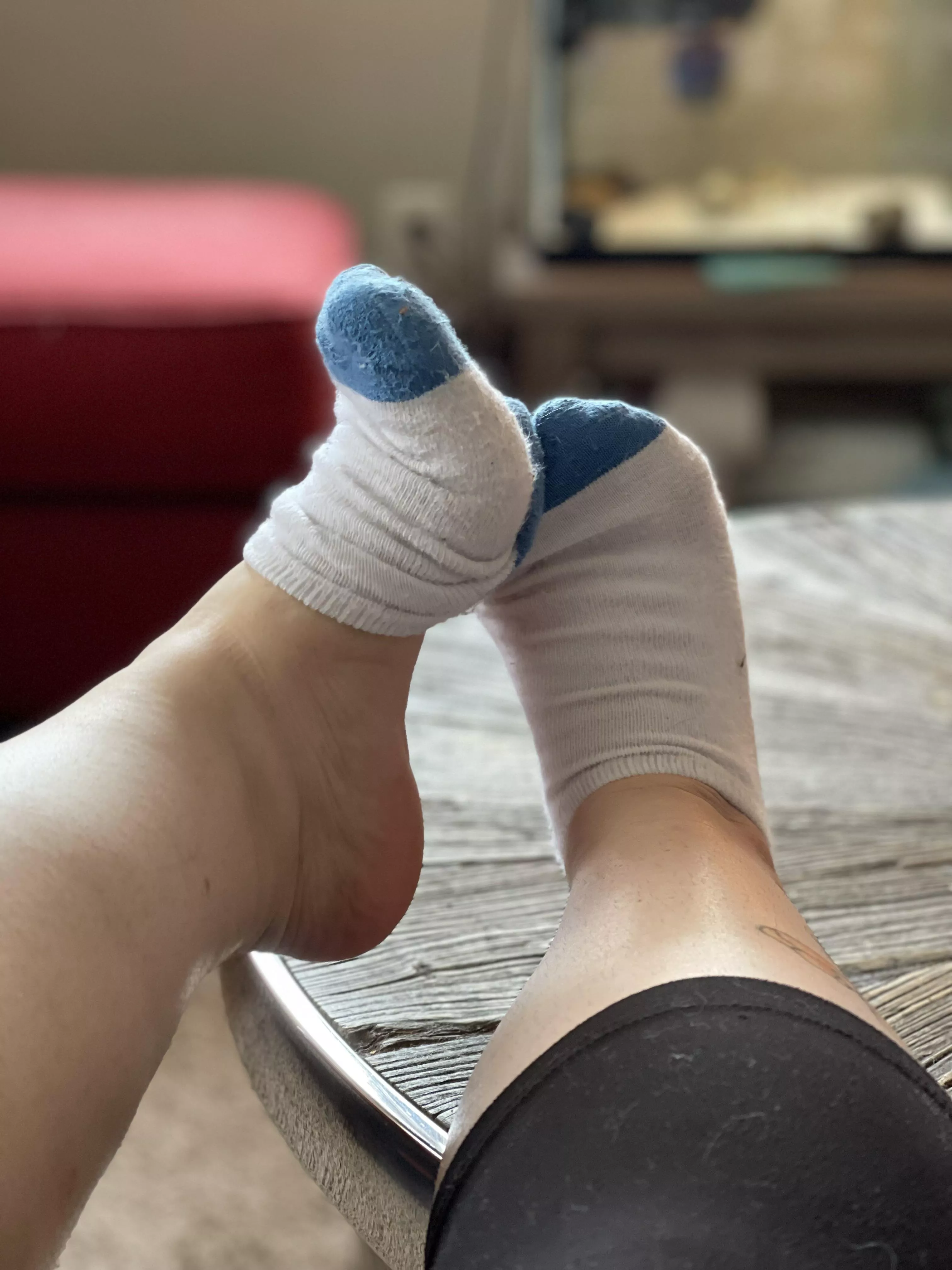 Taking off my stinky socks after all days wear posted by kikikannibaloxo