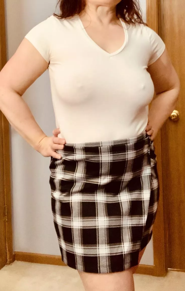 Too mature for this outfit? (50 F) posted by Red_Vixen2