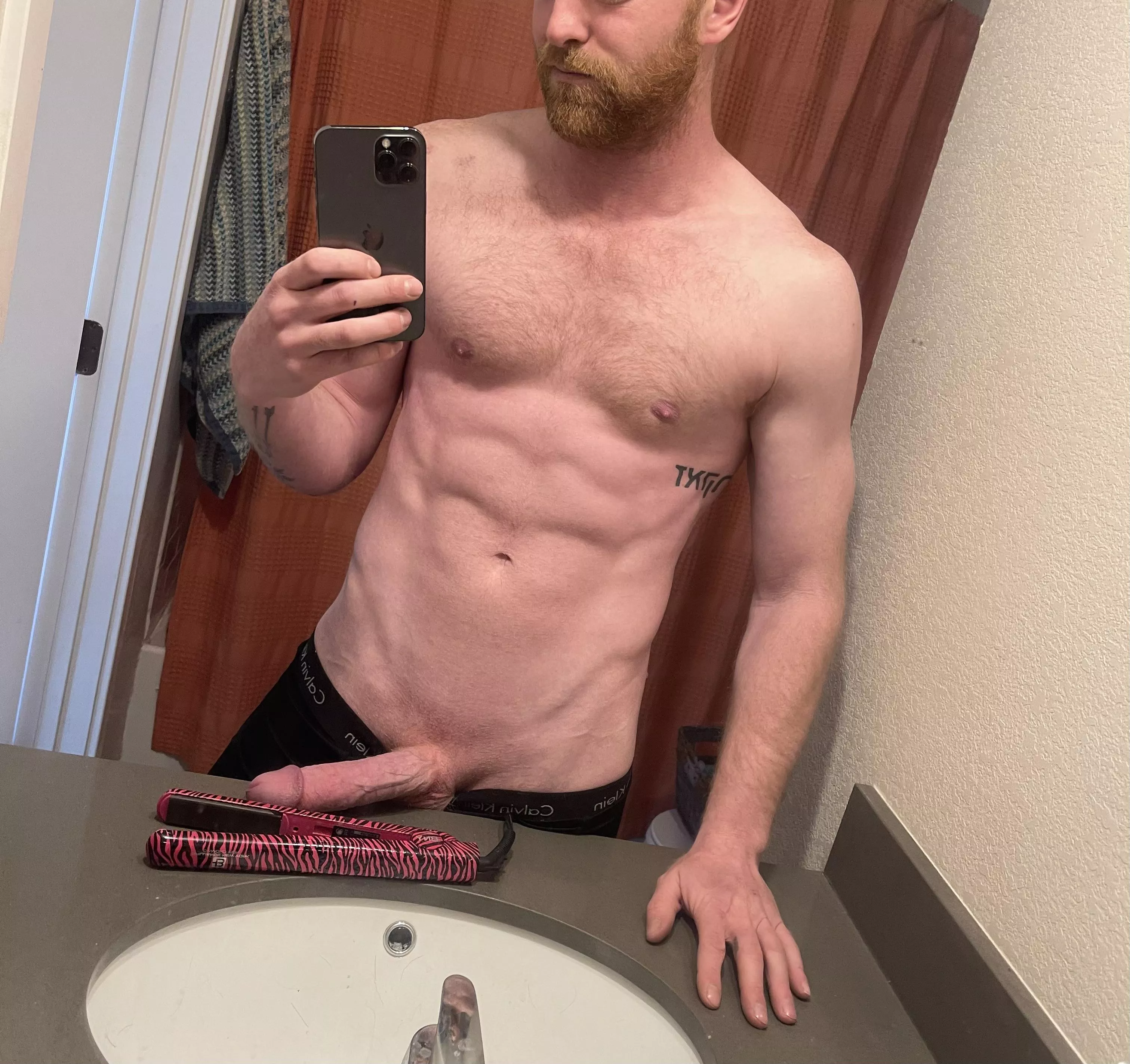 Tried to find the biggest thing I had ðŸ¤­ posted by ZFOXXX1