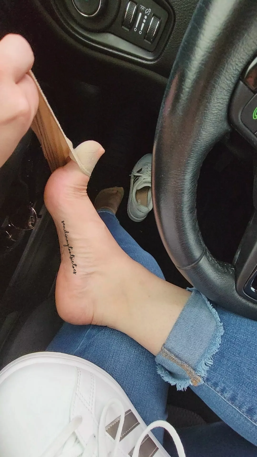 Watch me take off my sweaty socks in full video on my OF 😛 posted by Sandinmytootsietoes