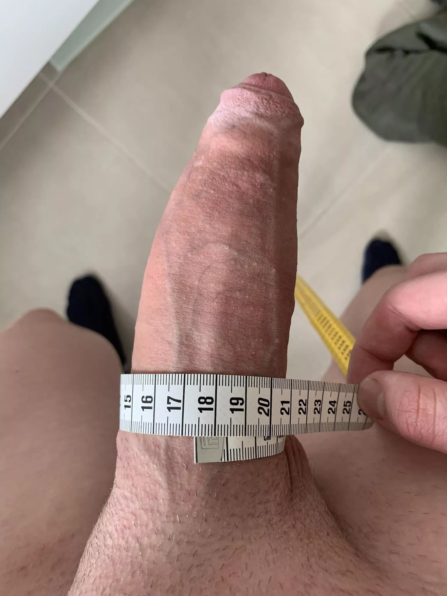 Who got the confidence to compare to my monster cock? (m27) posted by whitezilla7