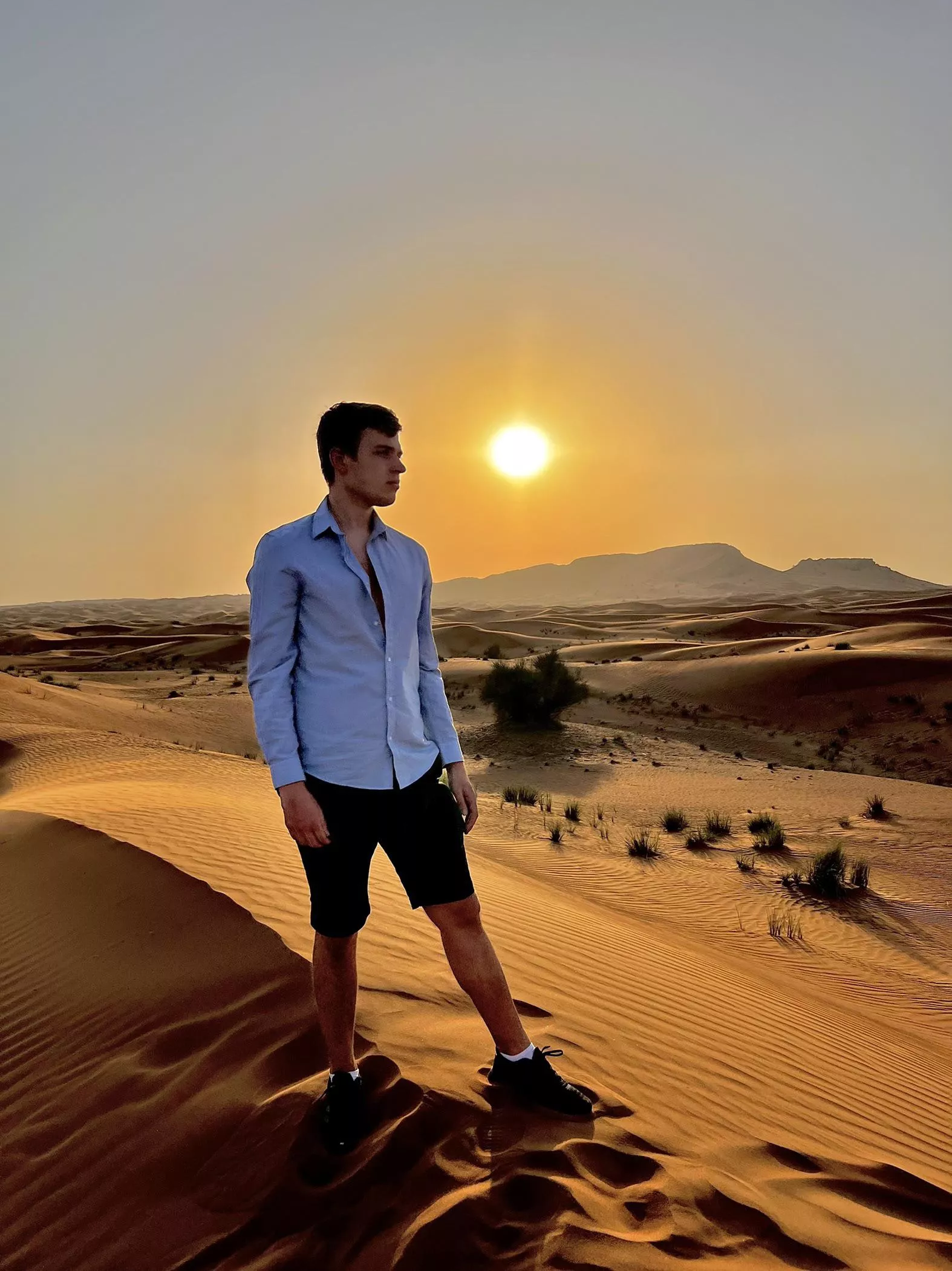 Who wants to wander the desert with me? 🐪🏜 posted by Swedishboy5757