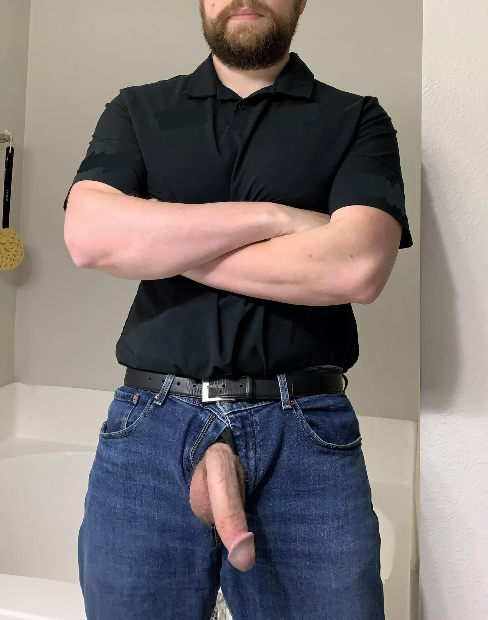 Work Outfit. [35] posted by icytonight2000