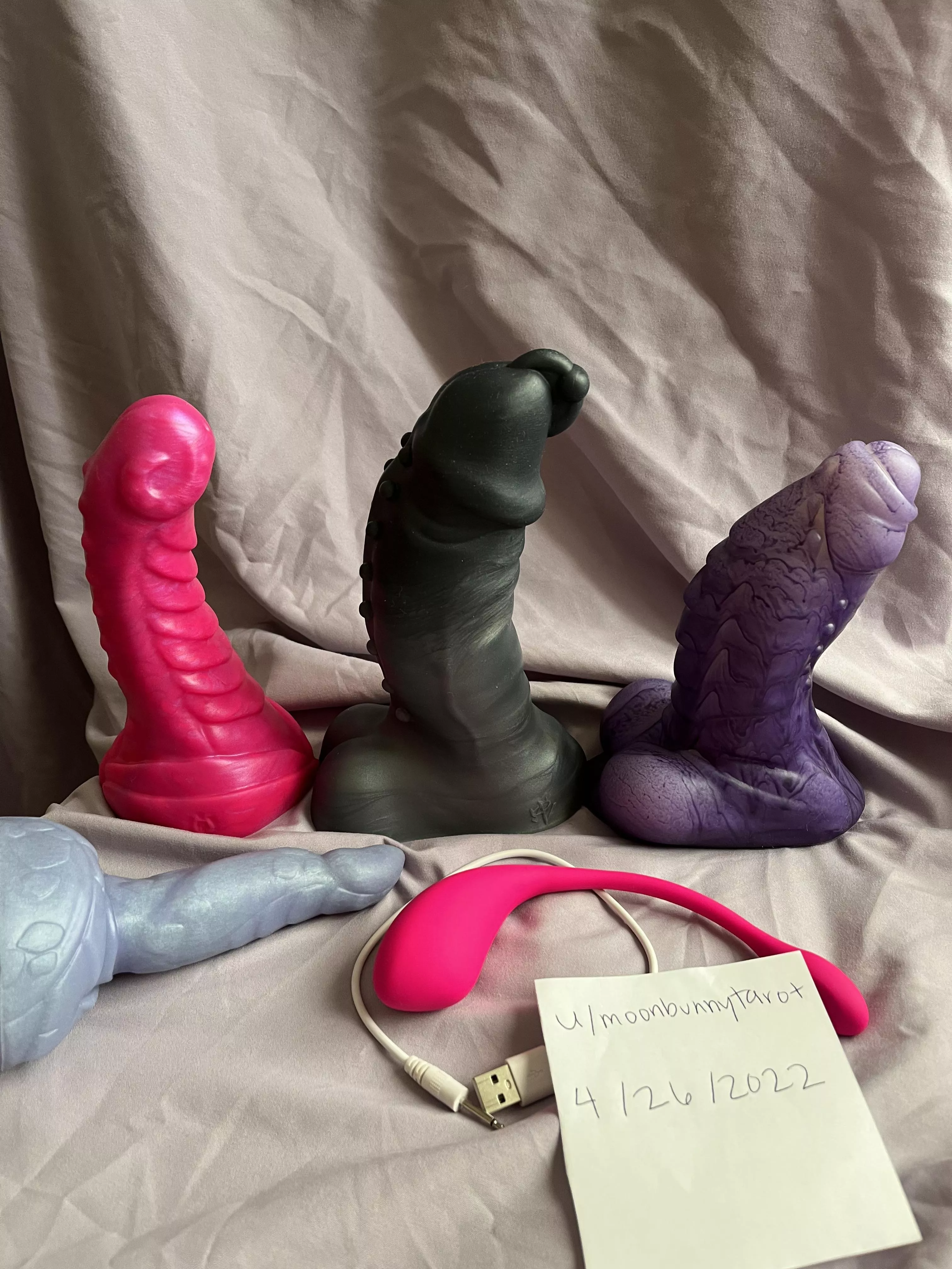 wts - us only - flint, spitfire, others (basilisk, garekk, lovense lush 2) posted by moonbunnytarot