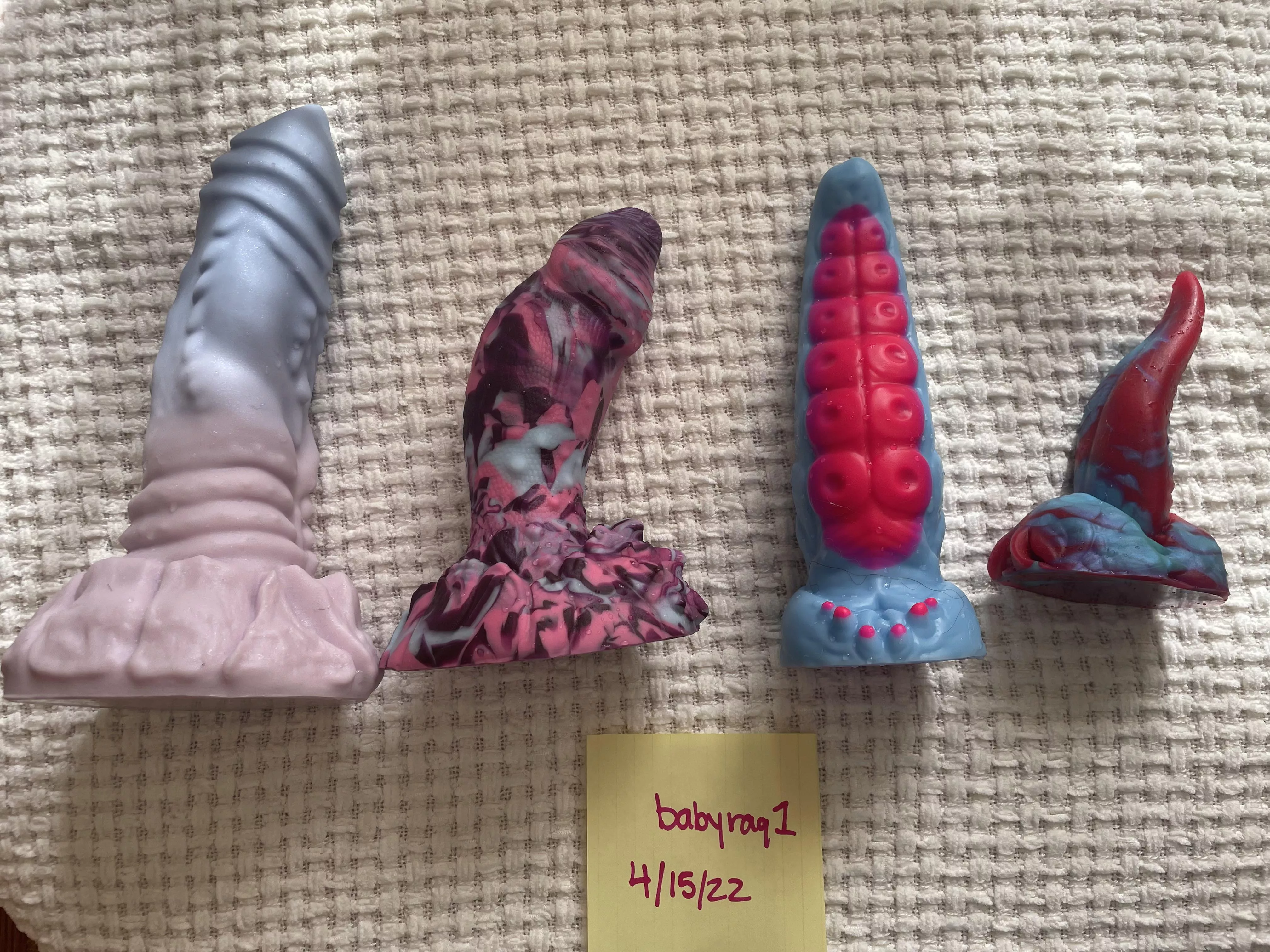 WTS (US) small, medium and large toys for sale! Shipping included in price. posted by babyraq1