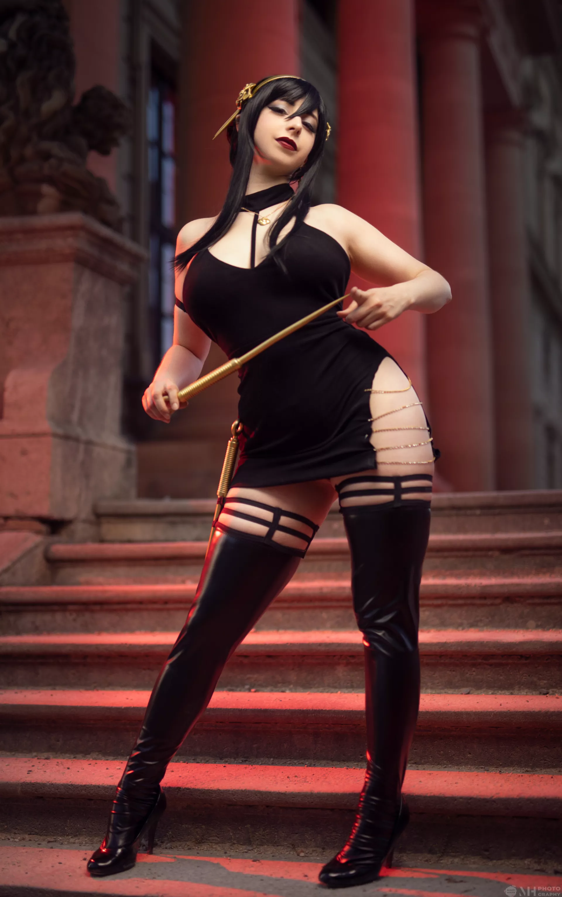 Yor Forger [Spy x family] by MikomiHokina posted by gabanviii