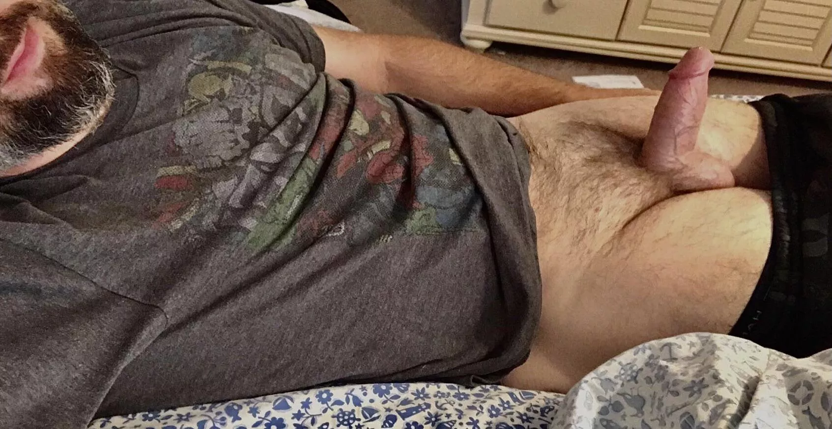 Your nerdy neighborhood dad [45] has Friday (and his pants) off. Any ideas on how to fill theâ€¦time? ðŸ™‚ posted by Hulk_Skywalker