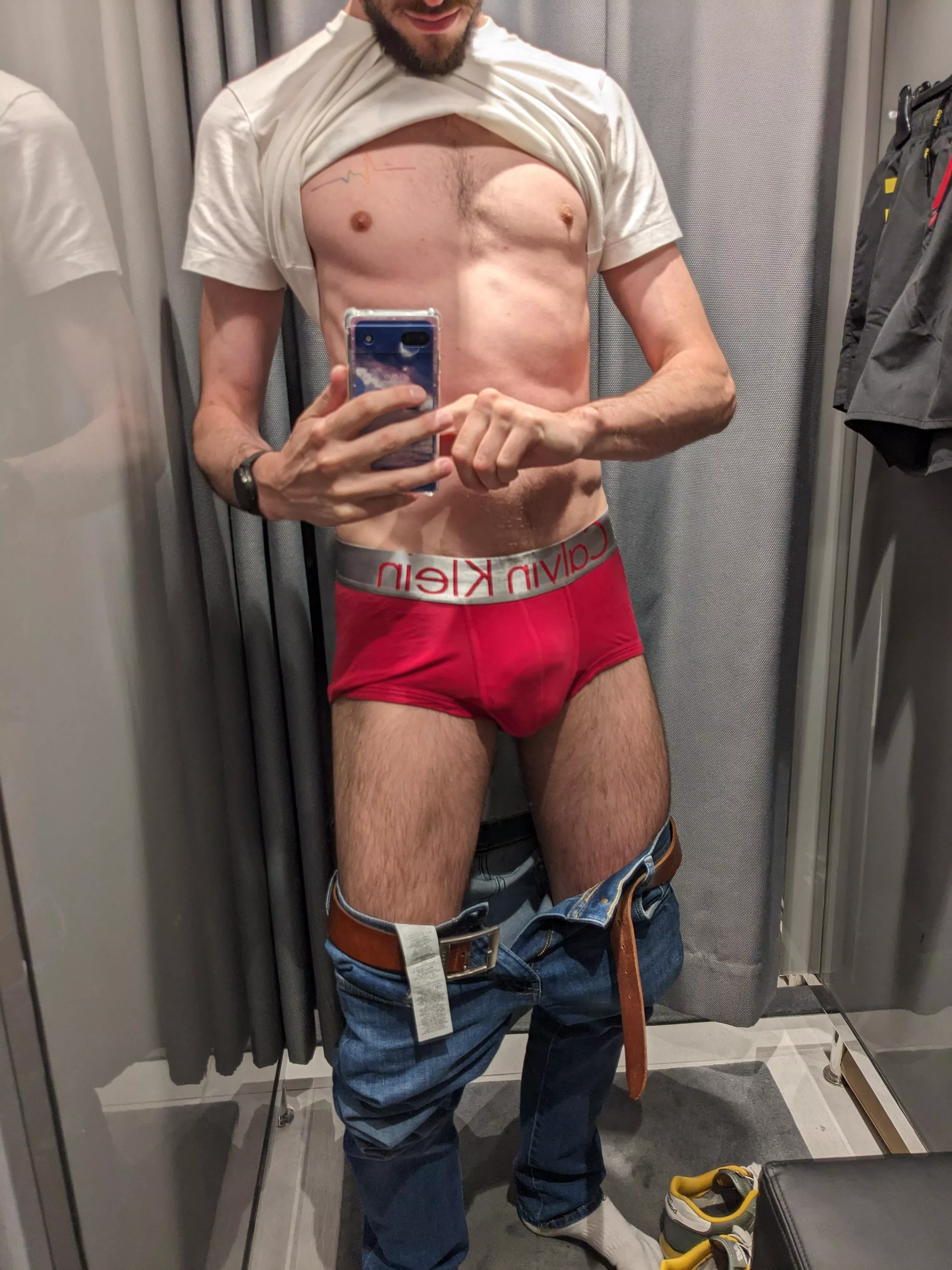 Fitting room posted by mvhidden