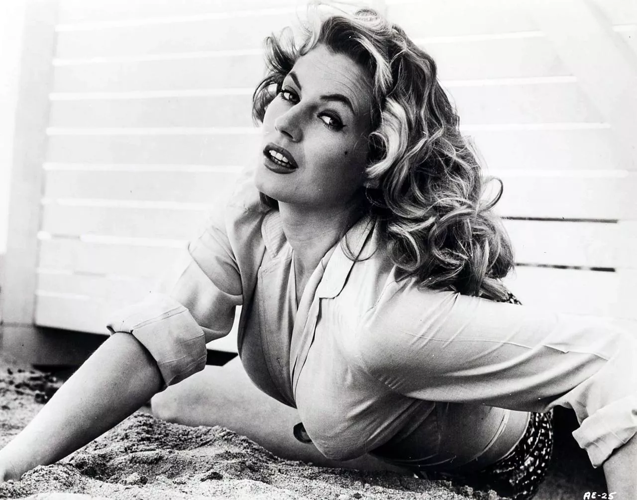 Anita Ekberg (1950s) posted by bil_sabab