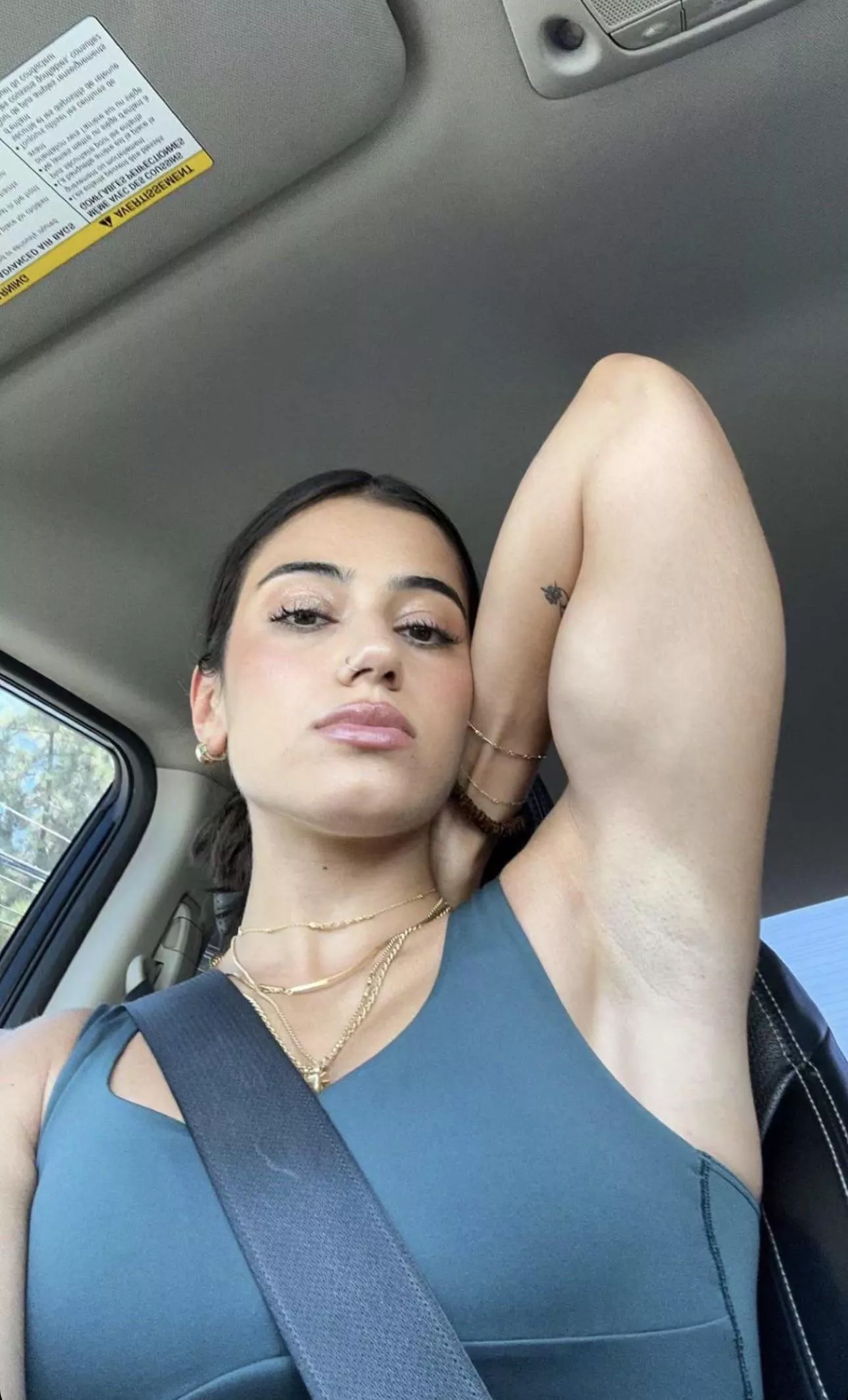 What do you think about muscle Girls Armpits posted by Fabulous-Bank3193