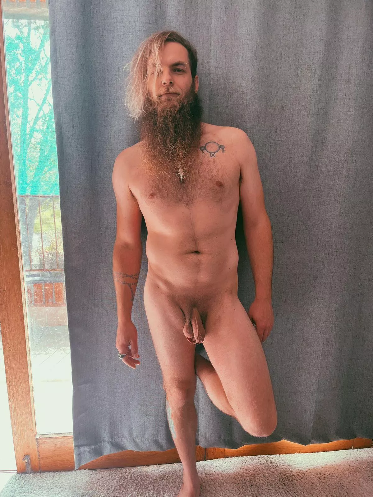 I'm still getting used to this whole 'being naked on the internet' thing🤣 posted by Drengr216