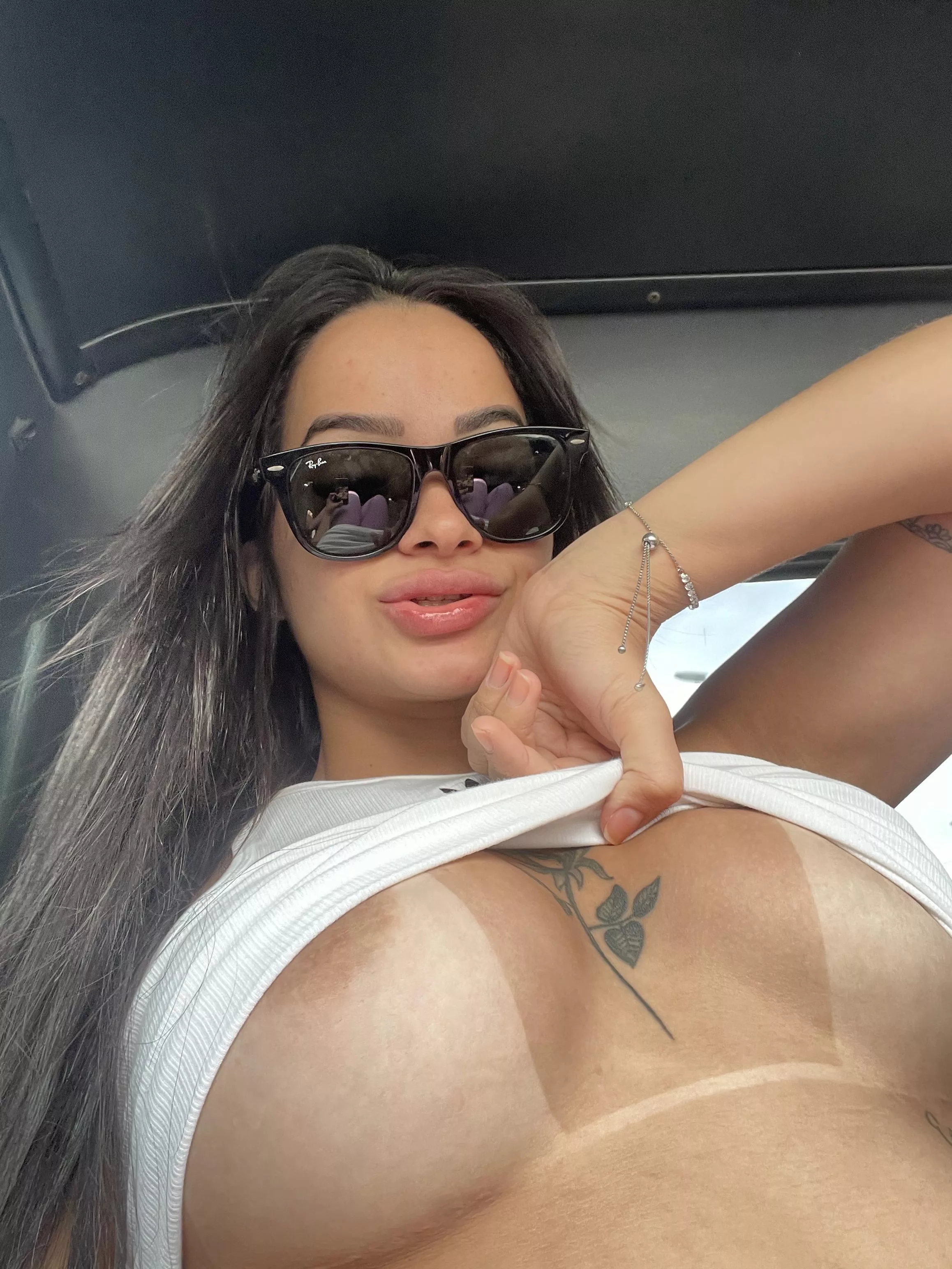 Oh I just love to flash my tits to the passing drivers posted by VitalMotto