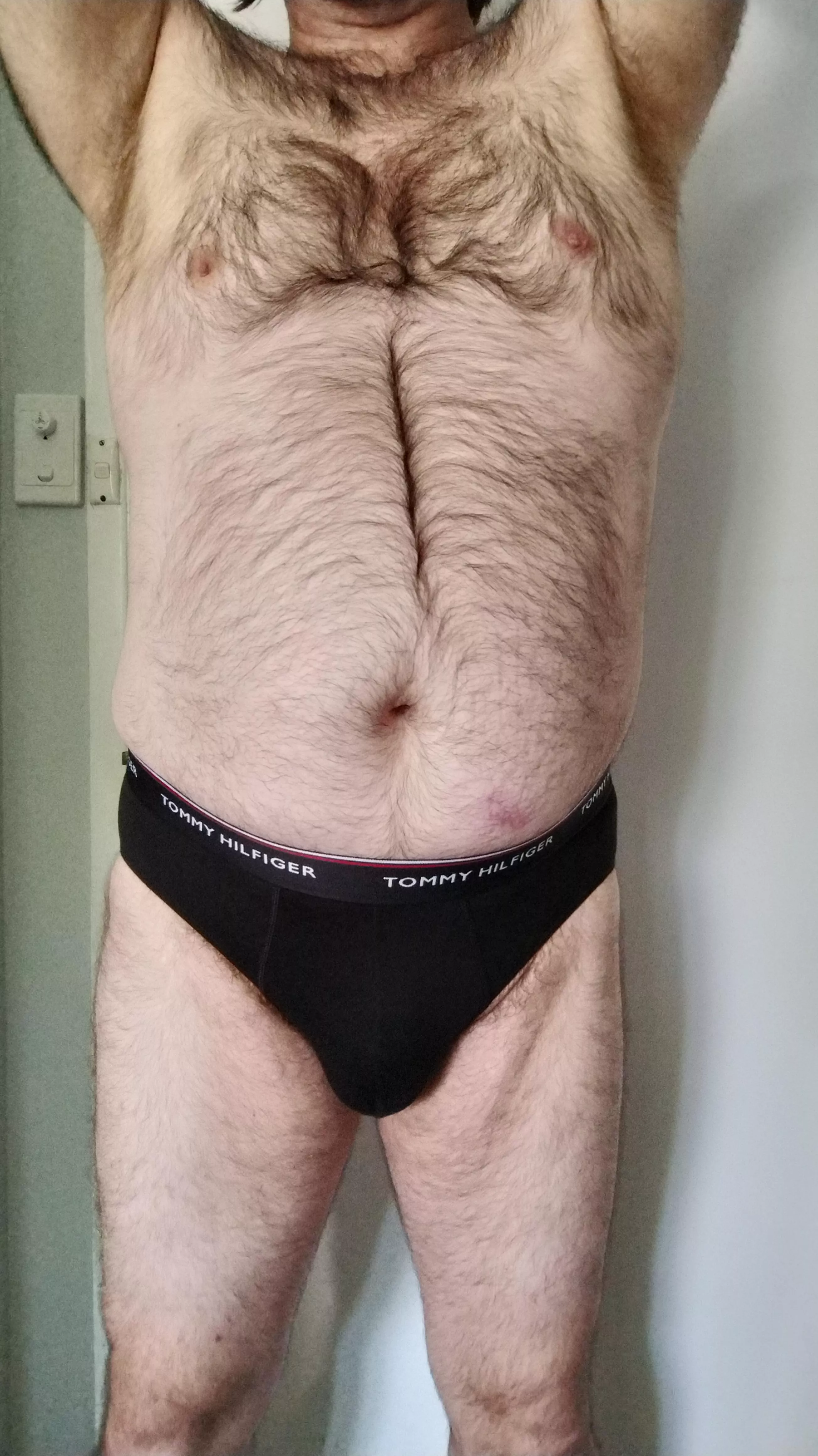 42 Tommy Hilfiger briefs posted by th1rstyb0y