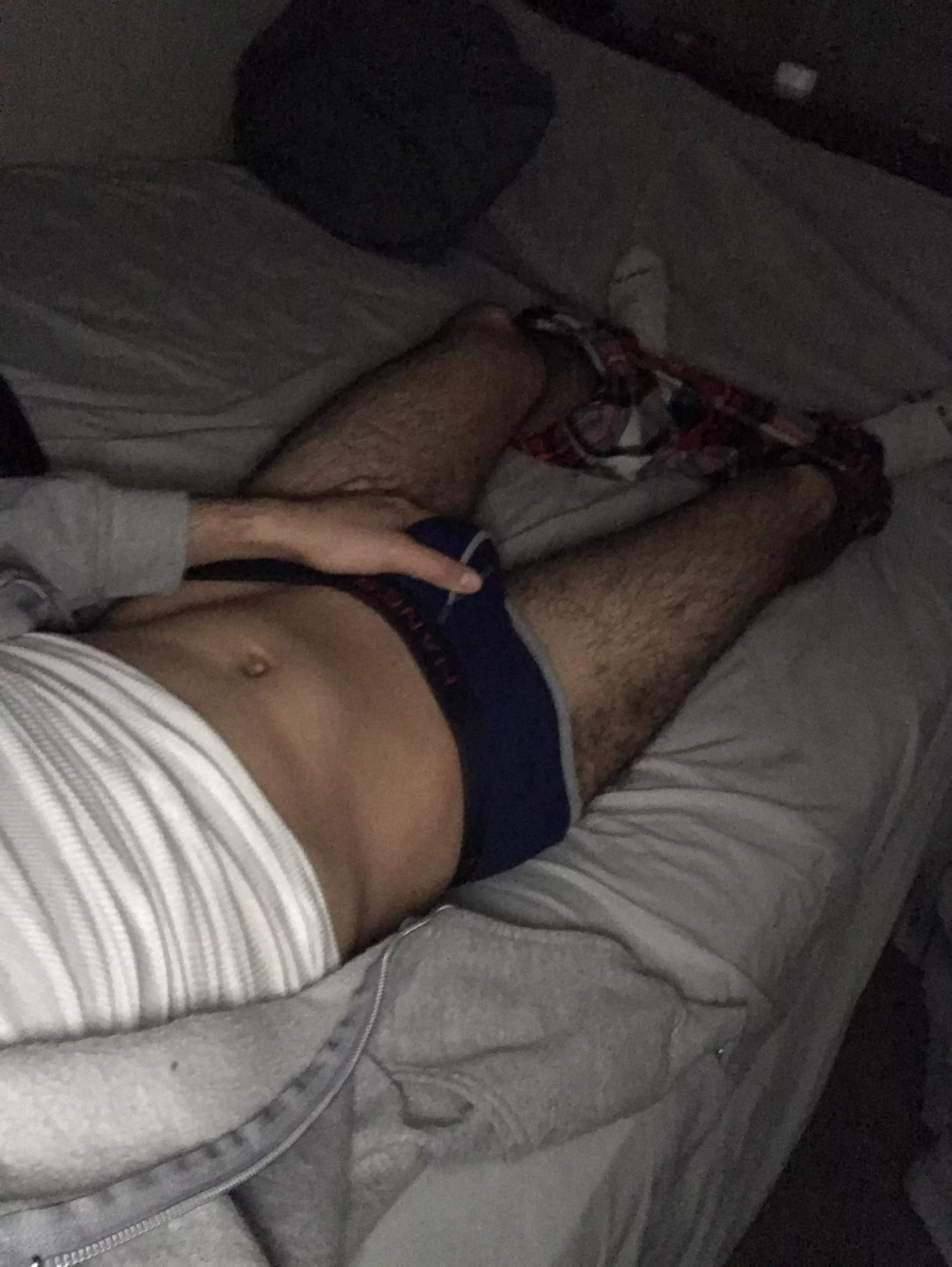 🧦 posted by 18hornyfag