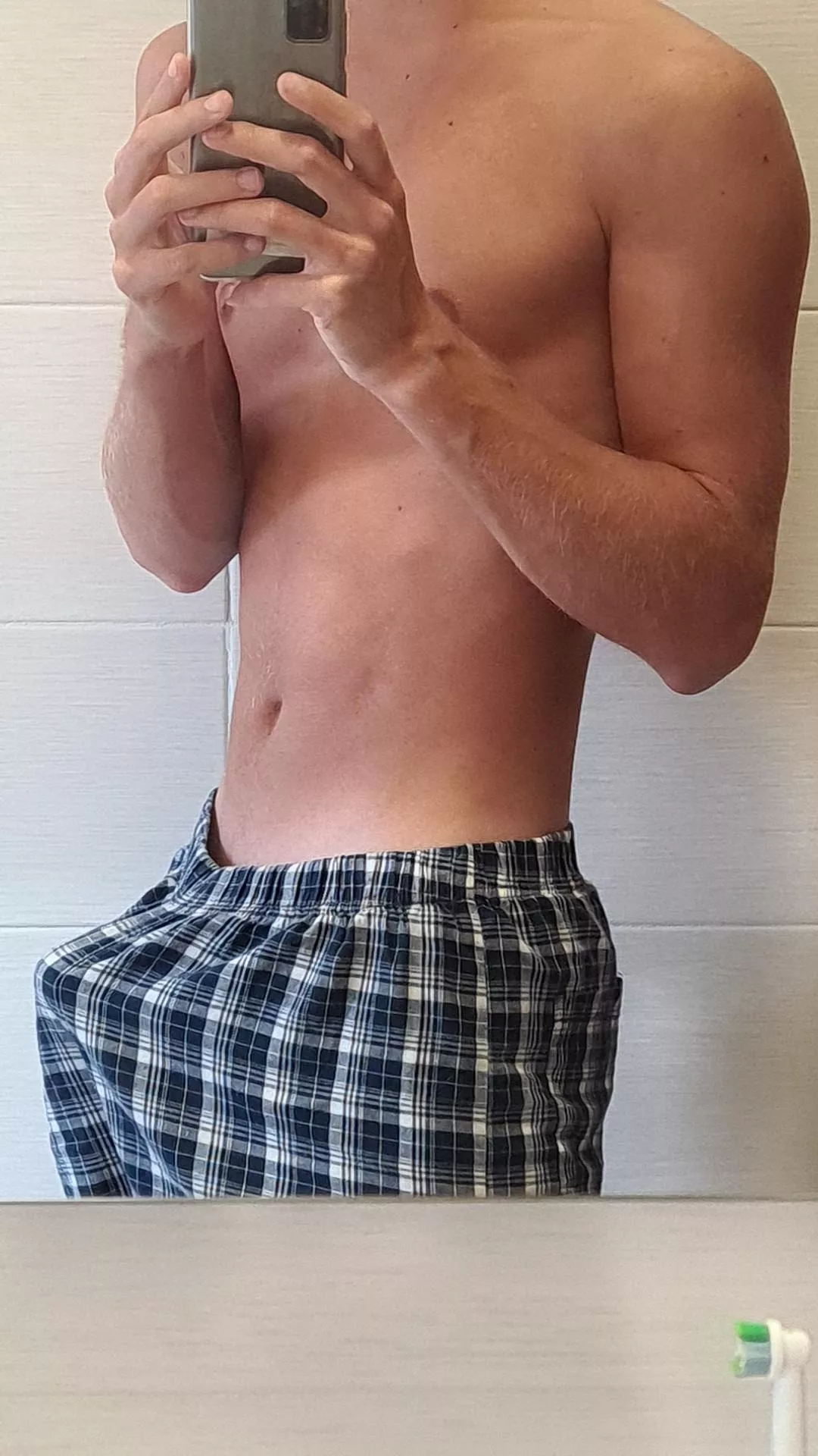 [18] do you like my pajamas? posted by King_twink00