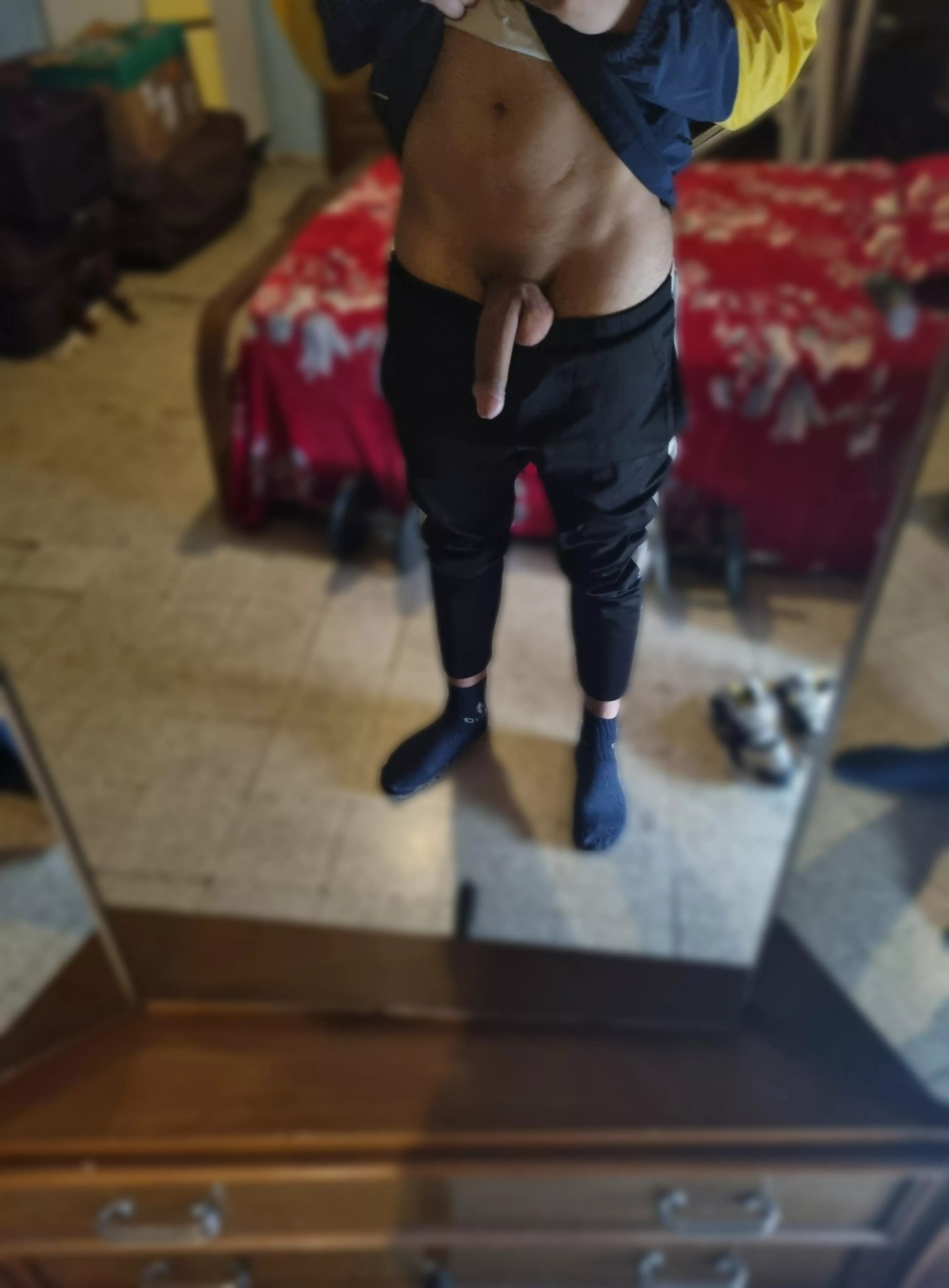 (18) kik me at padre69lol if ur feminine posted by morethaneight