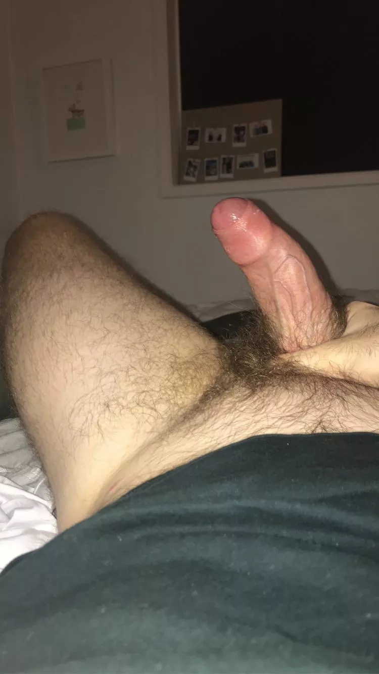 18 year old in need of some honest feedback haha (1-10)? posted by anerd234