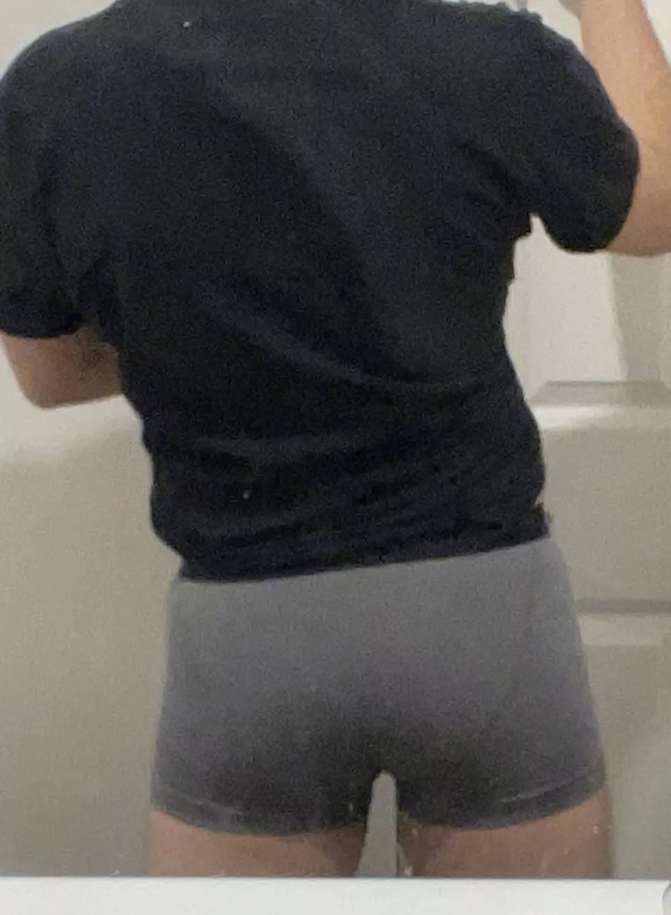 [19] Dude, why did you wanna check out my squat gains? posted by str8brooo