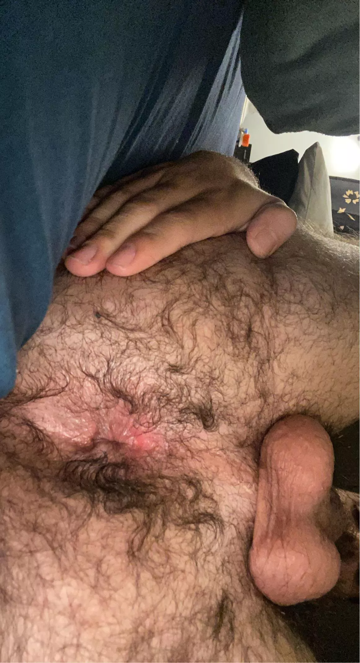 19 usa hairy for longterm friends:) be hairy and from usa feet+ vers+ dirty+ ijuty5580 posted by AdStunning1001