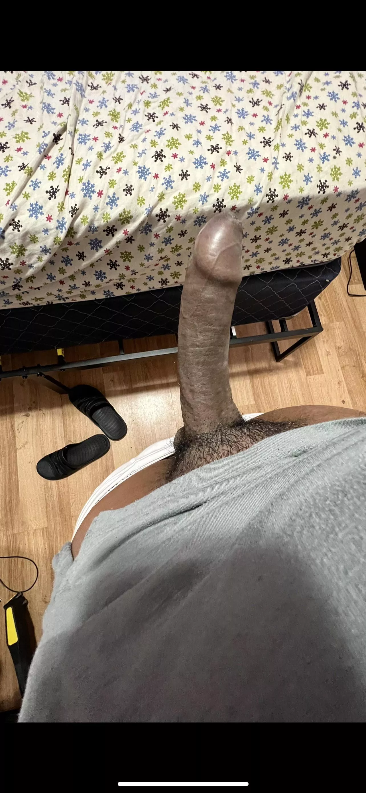 19 with a huge dick posted by NeatwayGJ