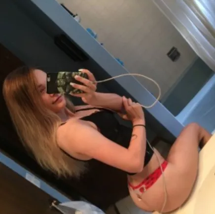 19 y.o. baddie without a daddy available for [gfe] [sext] [cam] dick [rate]s 🥵 [fet]ish friendly ❤️‍🩹❤️‍🔥[customs] [premades] I'M READY!!! 💦💦💦🥵 DM me or KIK charlotte22800 posted by This_Nectarine_4786