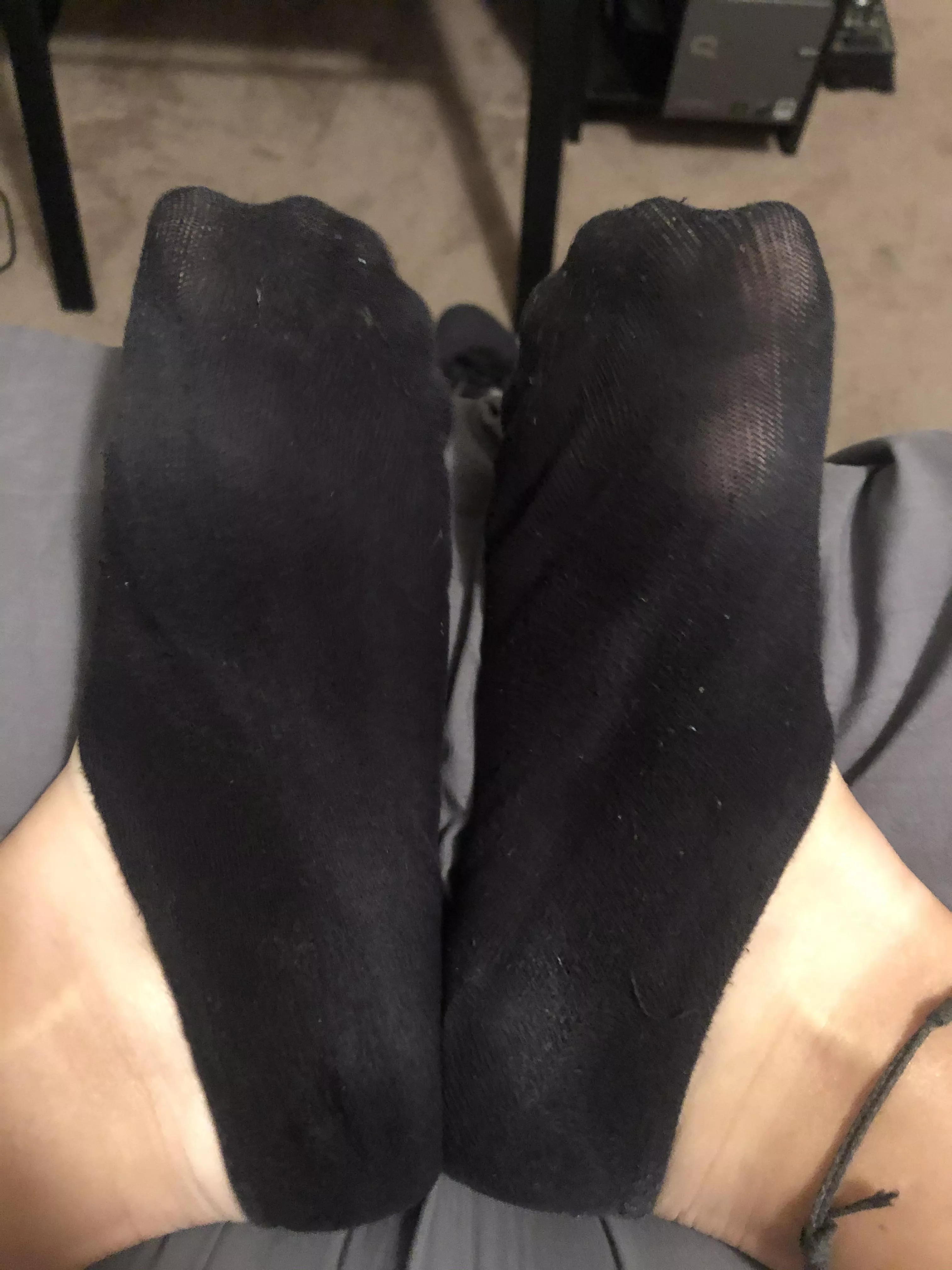 2 days of wear inside my old worn out vans. They’re damp with sweat. Dm for a price😘 posted by CandyToes0