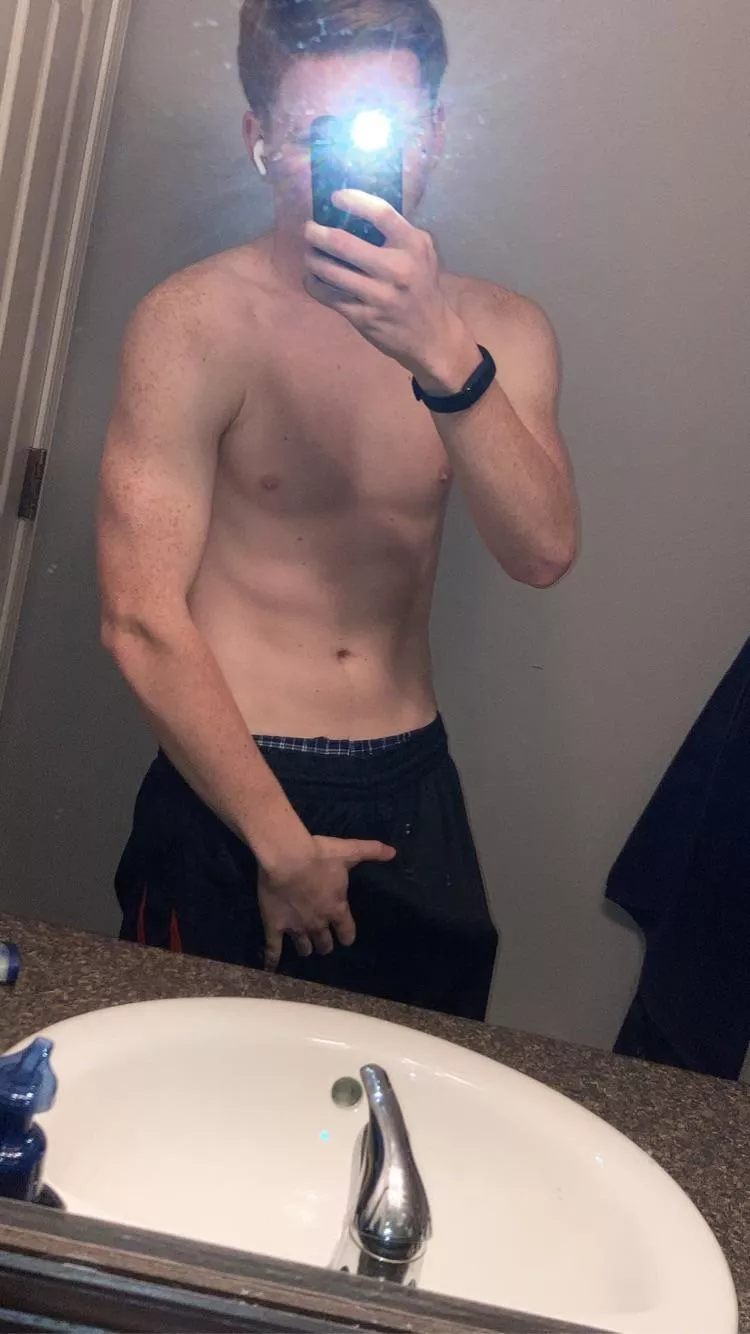 20. Been working on being a bit healthier. Anyone wanna see the rest?😜🤤💦🪐 posted by the-otheroneaccount