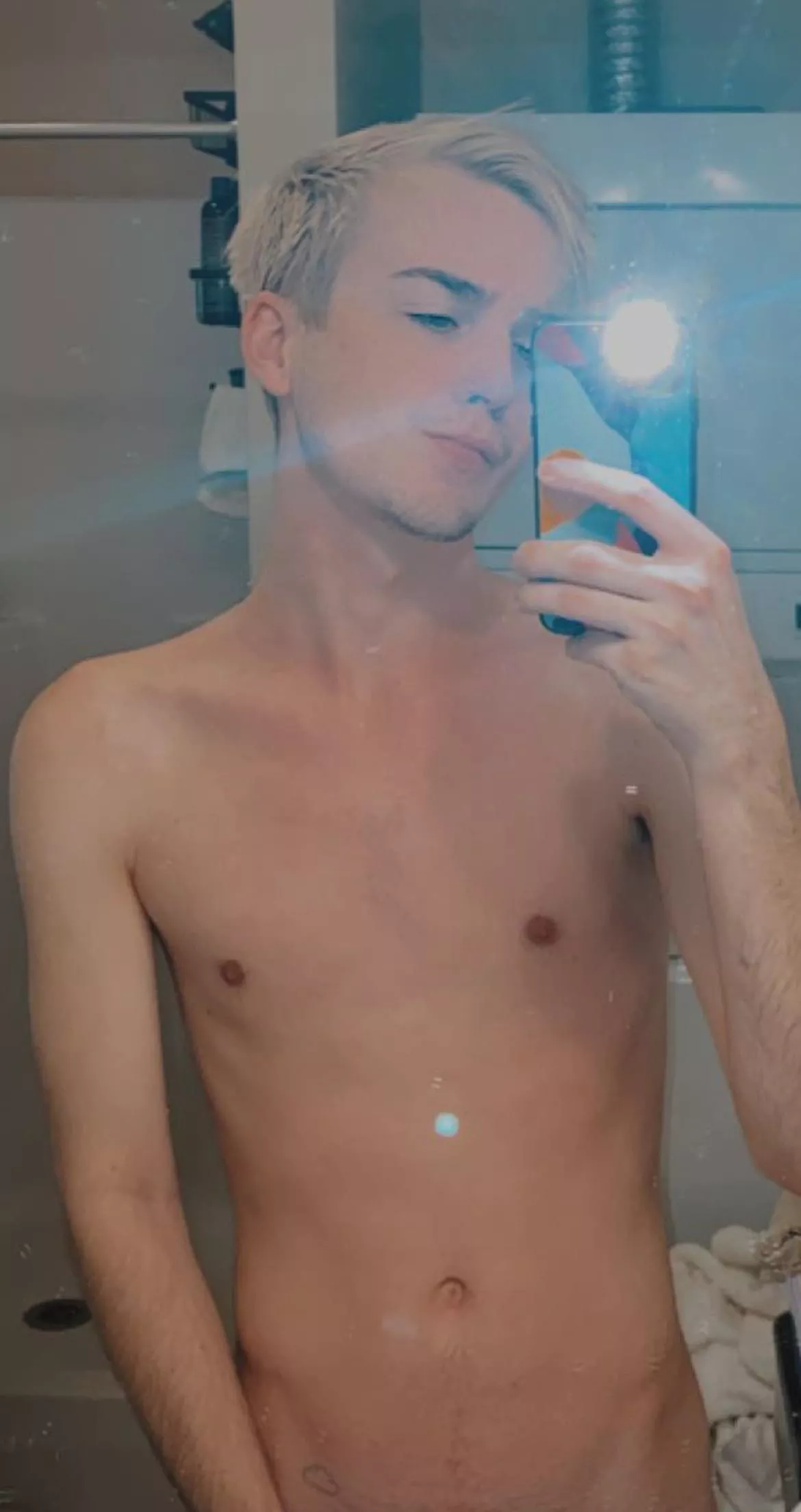 20 m nc twink 😘 posted by itsreeceasshole