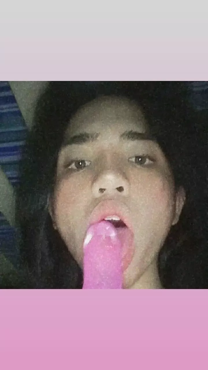 20 [T] [M4A] Henlooo pre-op trans here. Just started taking hormones haha and just turned 20 din. Looking for chats, friends, dates or maybe hookups lol. Vaccinated na din!!! ðŸ˜ƒ posted by Femboy-Princess-508