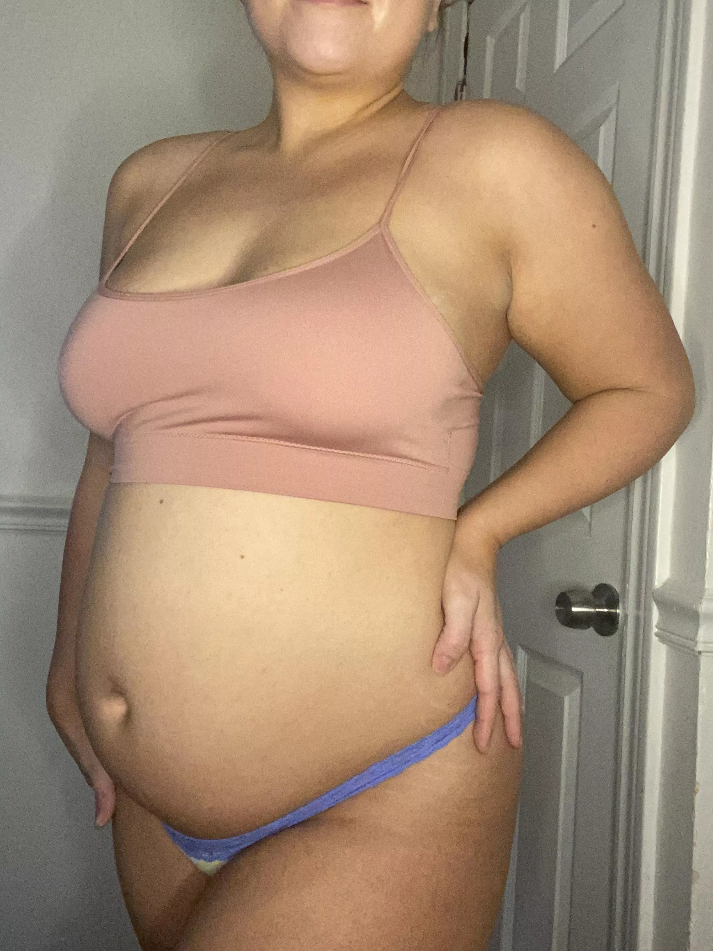 20 weeks 🥰 posted by HisandHers0430