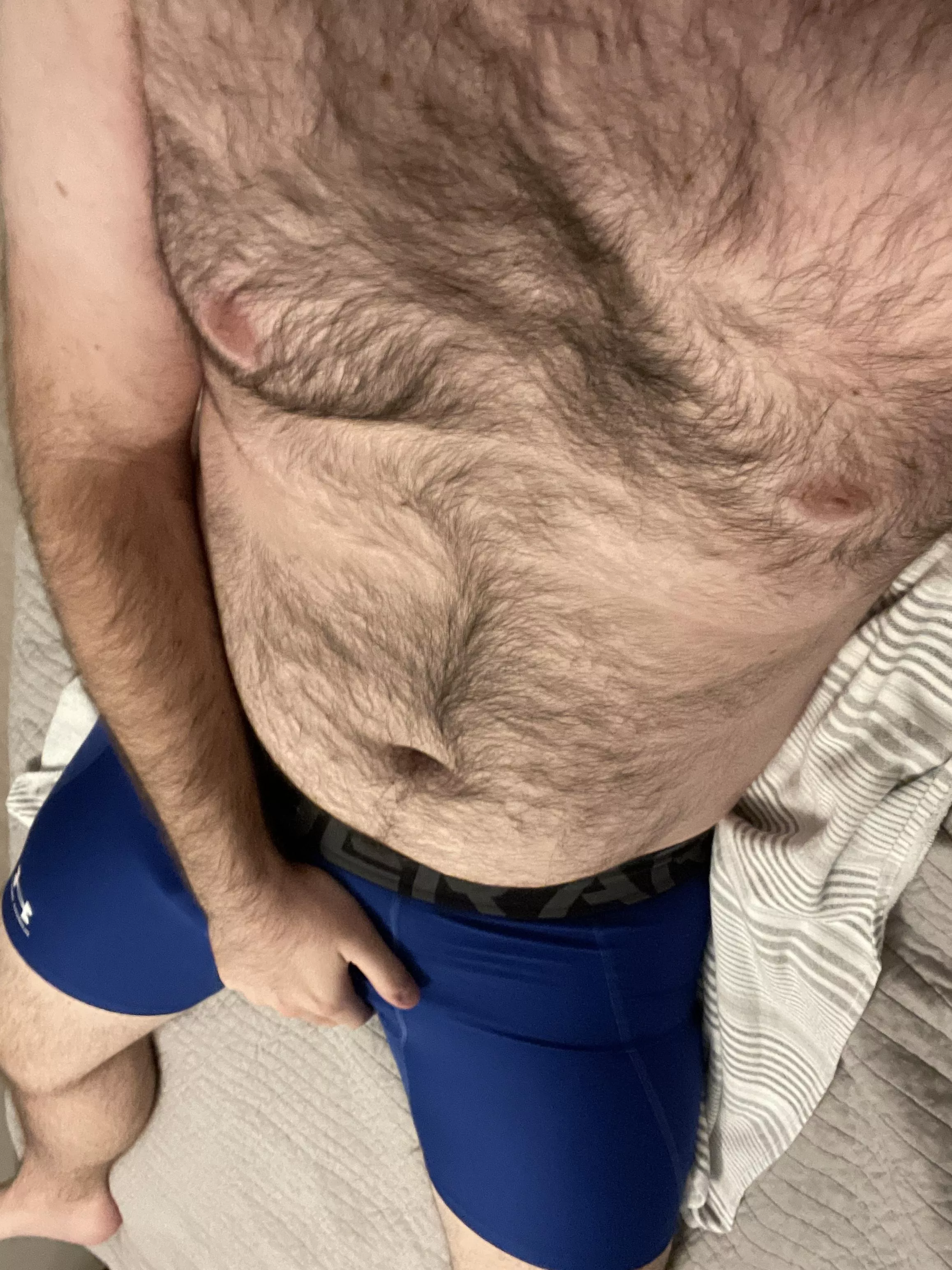 21 college dude, ex football player posted by hairycollegedude21