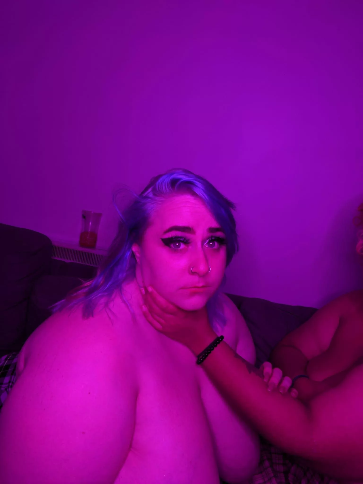 [21] I love being chokedðŸ¥º posted by bbwbaybie