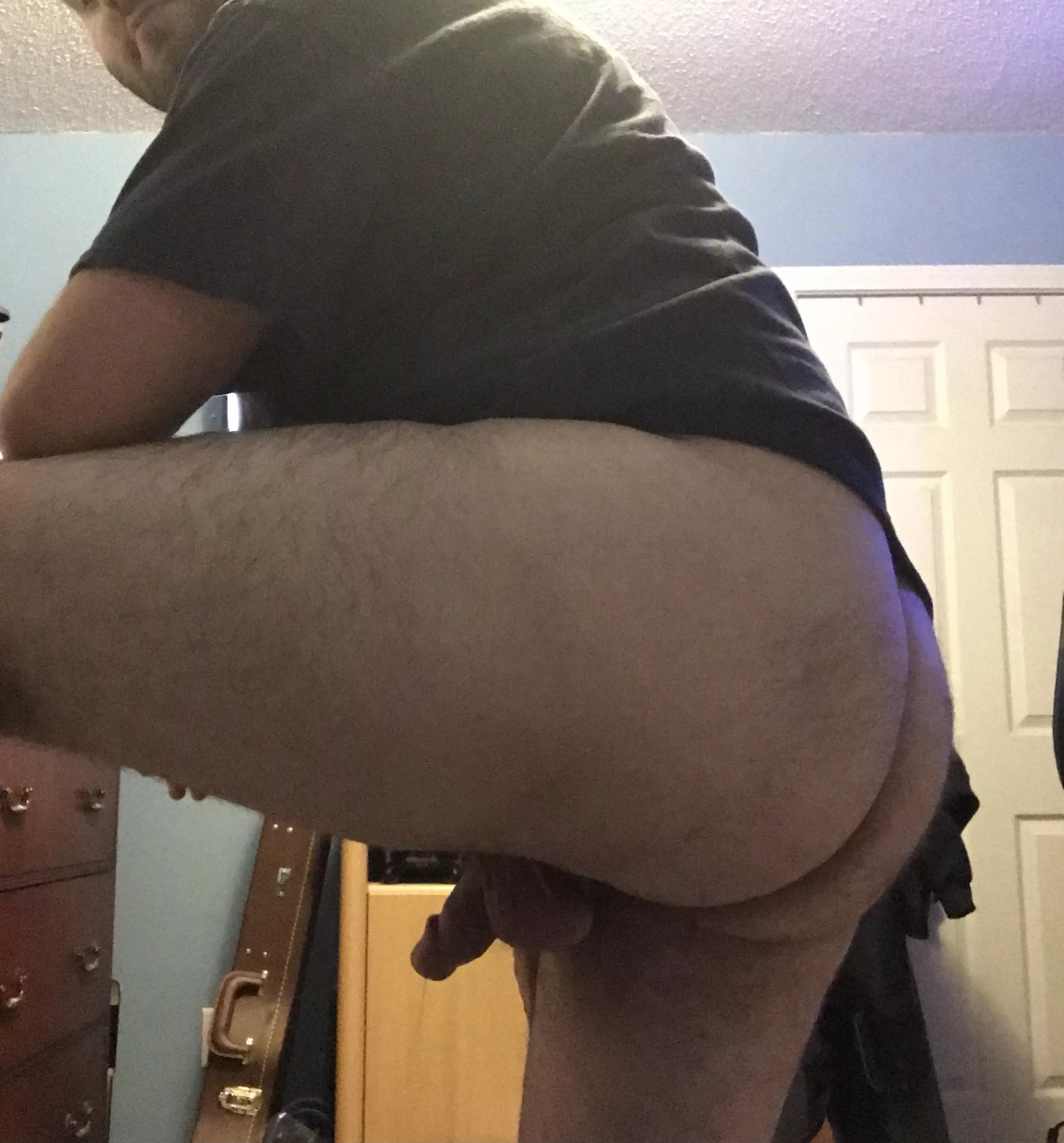 (21) I’ve always been self-conscious about my ass. How does it look? posted by SidewinderSlap02