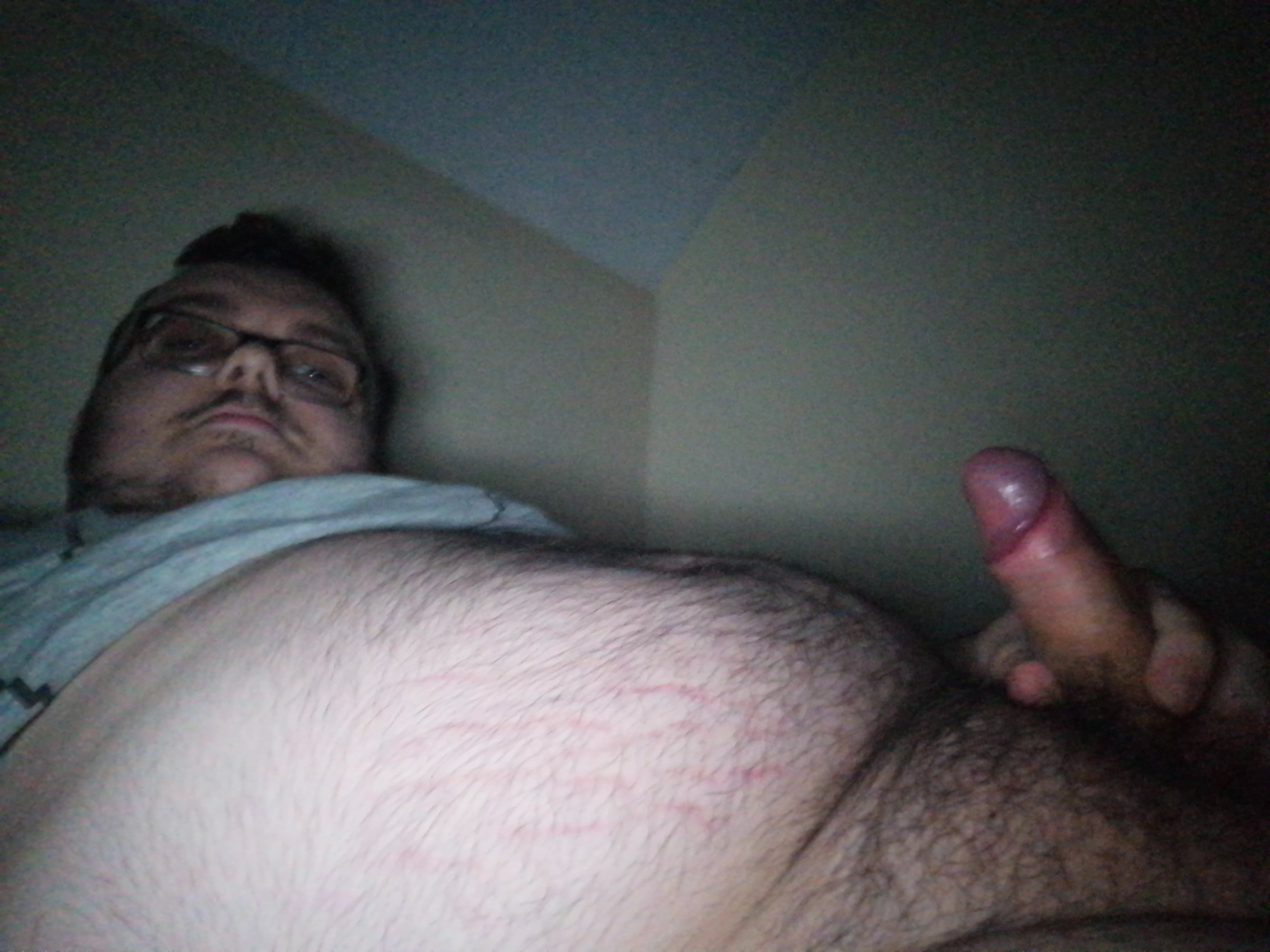 21 m gay chub bottom UK looking for fun or trade. Dms are open posted by BrandonOmegaXD