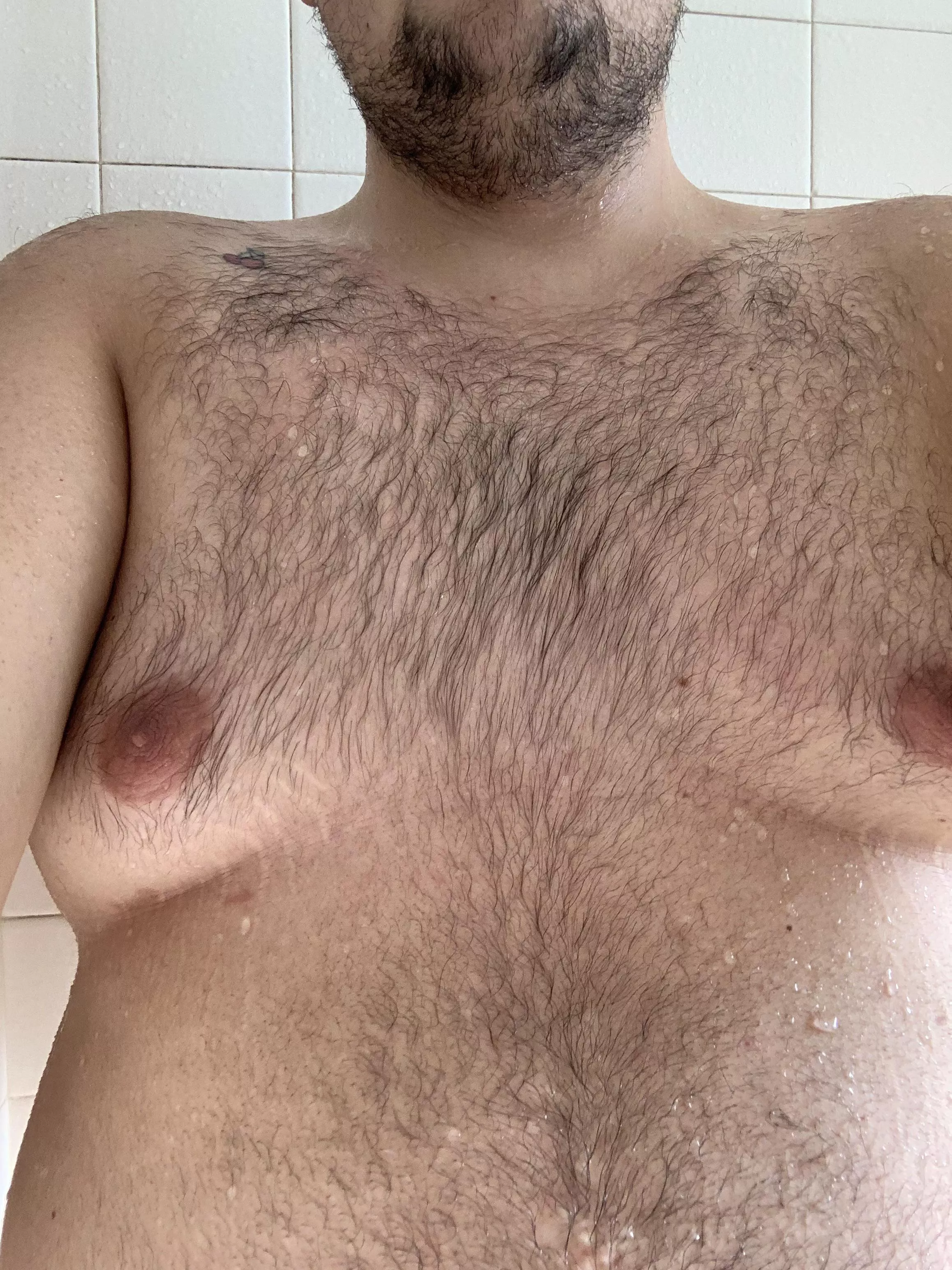 21 M! Hairy chest, sensitive nipples! Check and CHECK posted by yeehawgayboi