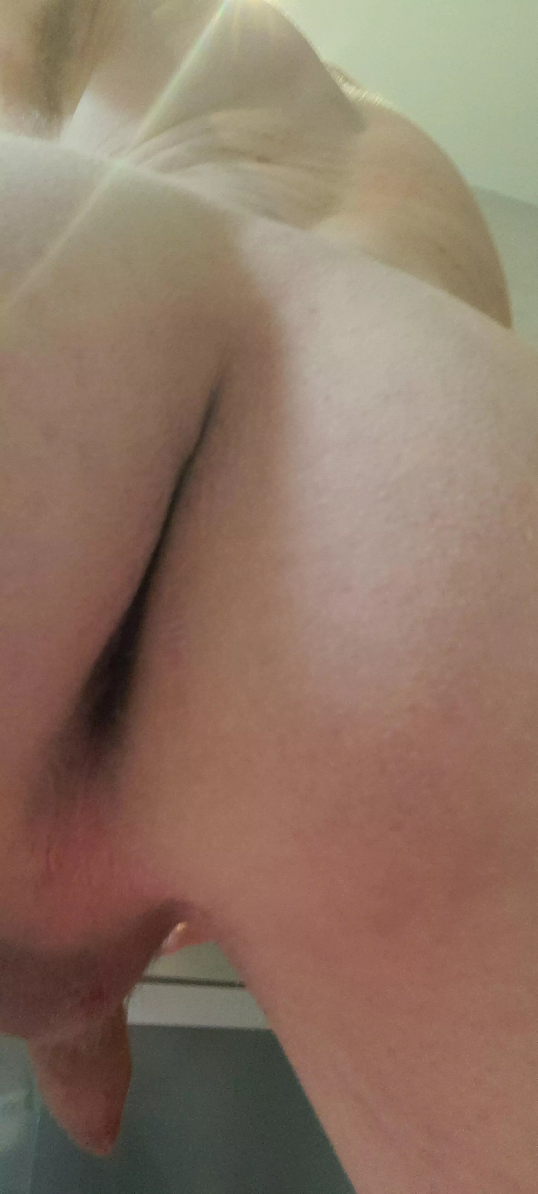 [21] My first time shaving happened before my first time fucking :( posted by HexLikesPornAndFeet