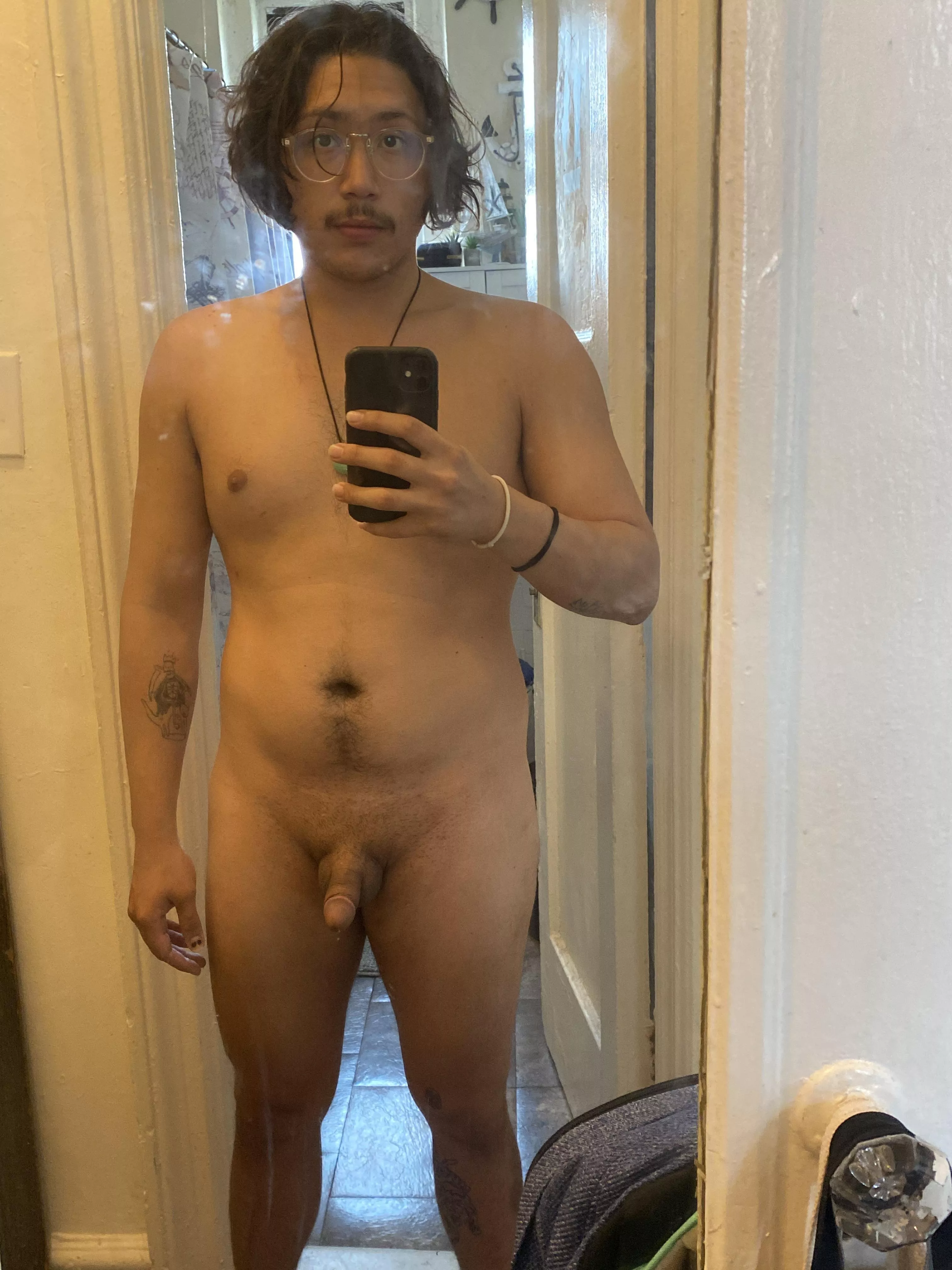 22, 178, 5â€™6 Iâ€™ve struggling with weight for a while but Iâ€™m starting to not care and just accept my body posted by Jean-Omar