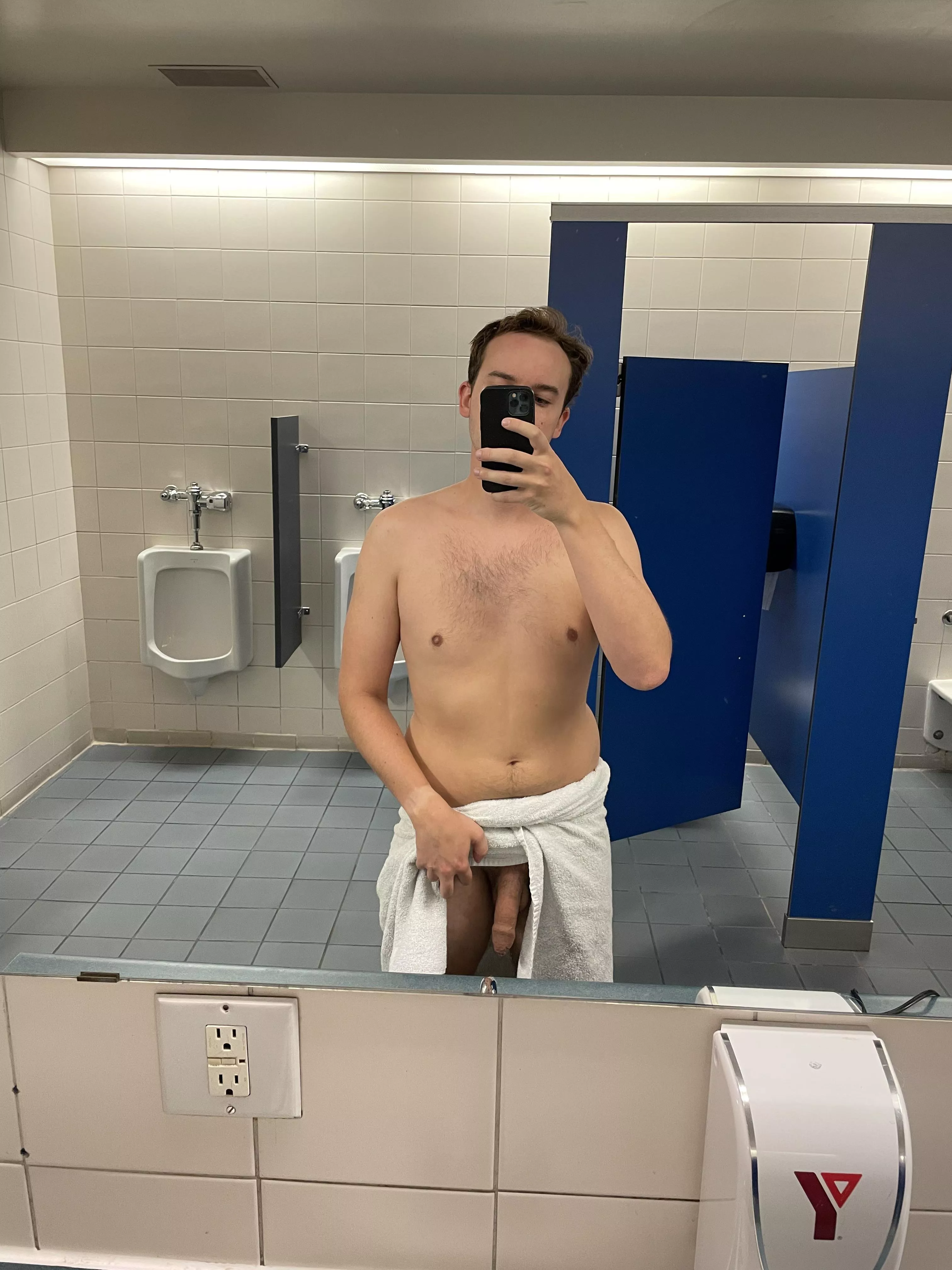 22 [m] canâ€™t wait to start seeing some progress in these pics posted by nakednick_97