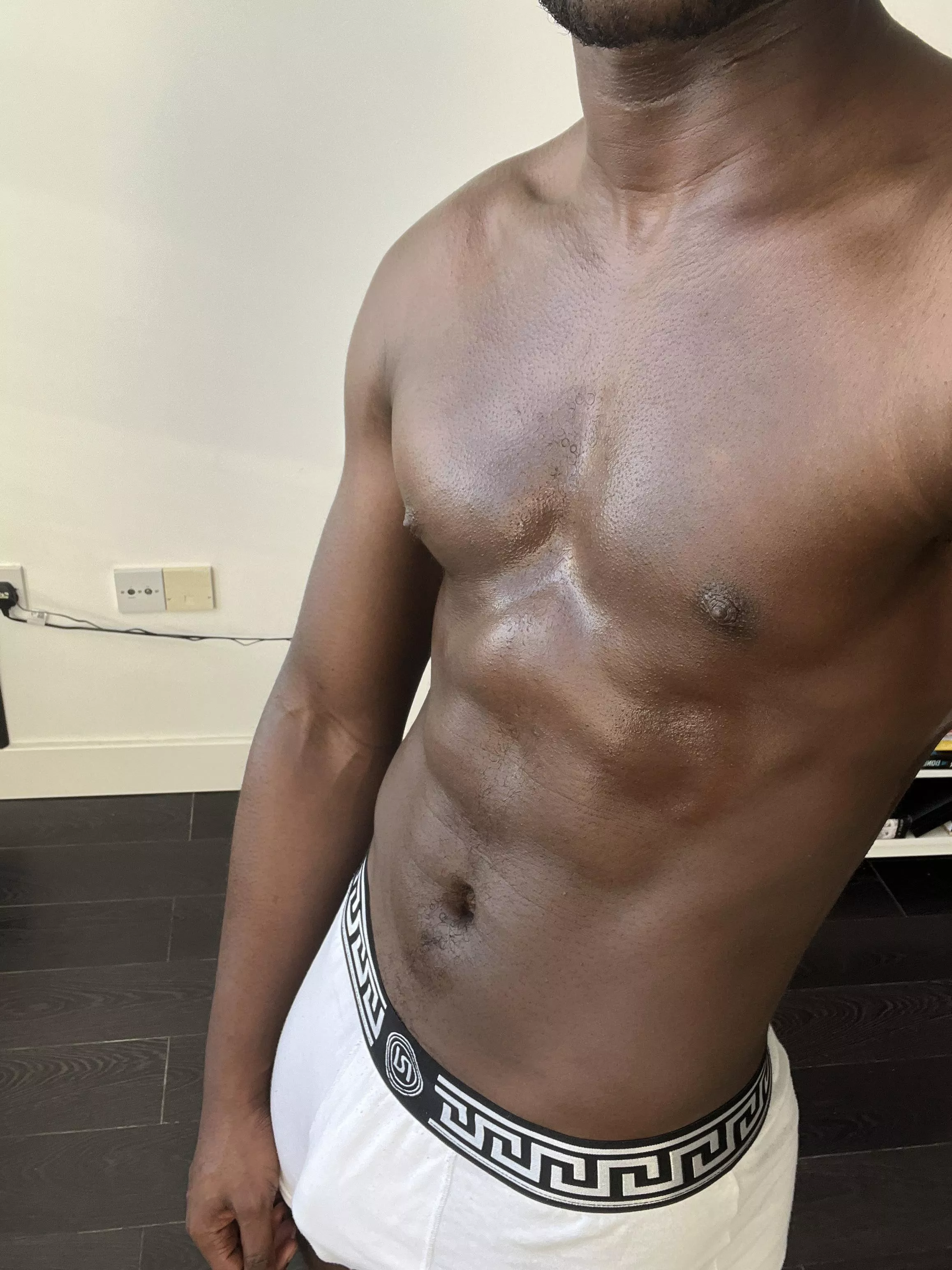 23 [m] little after workout sweat posted by JazzlikeYoghurt_